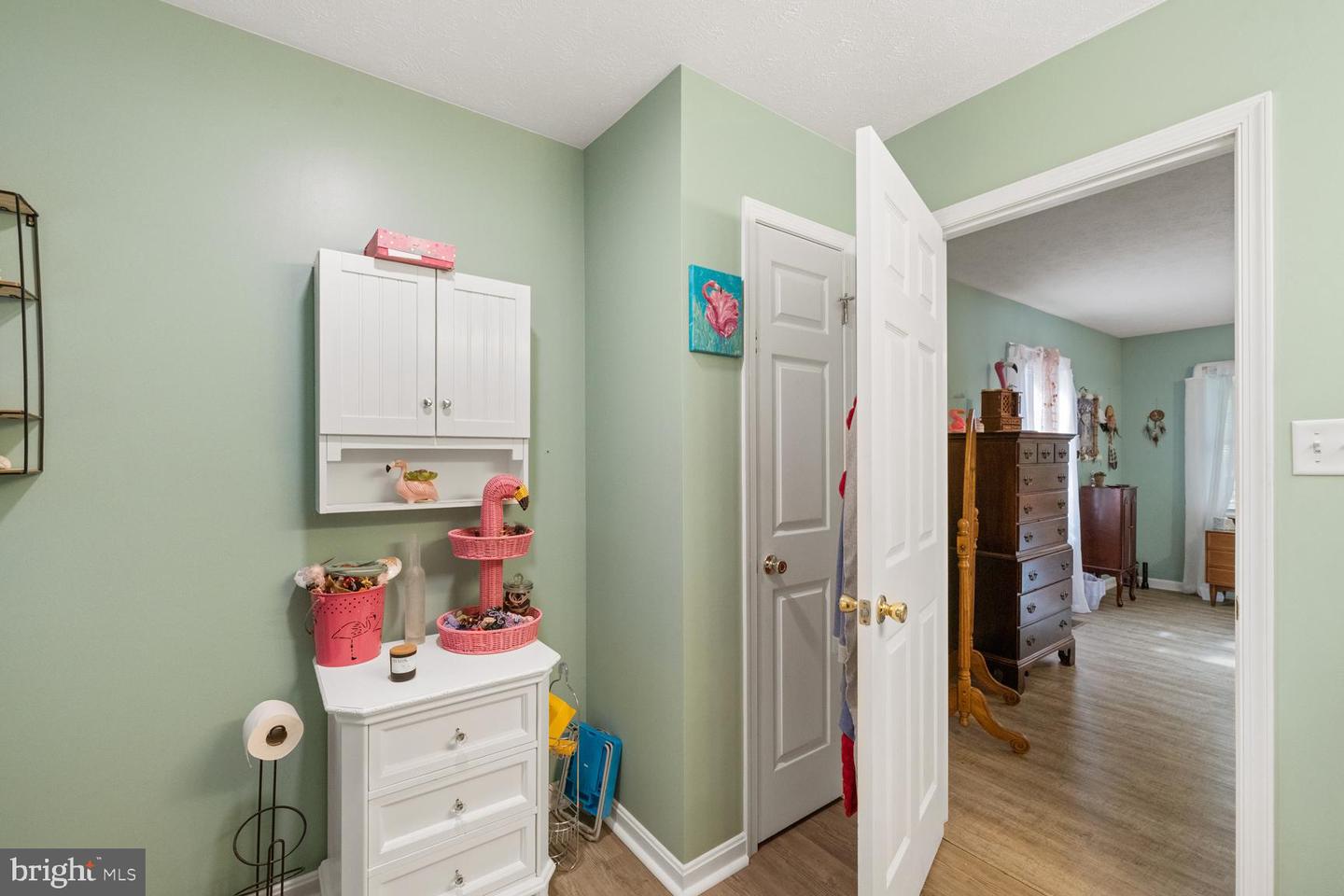 2891 SAUMSVILLE RD, MAURERTOWN, Virginia 22644, 4 Bedrooms Bedrooms, ,5 BathroomsBathrooms,Residential,For sale,2891 SAUMSVILLE RD,VASH2012650 MLS # VASH2012650