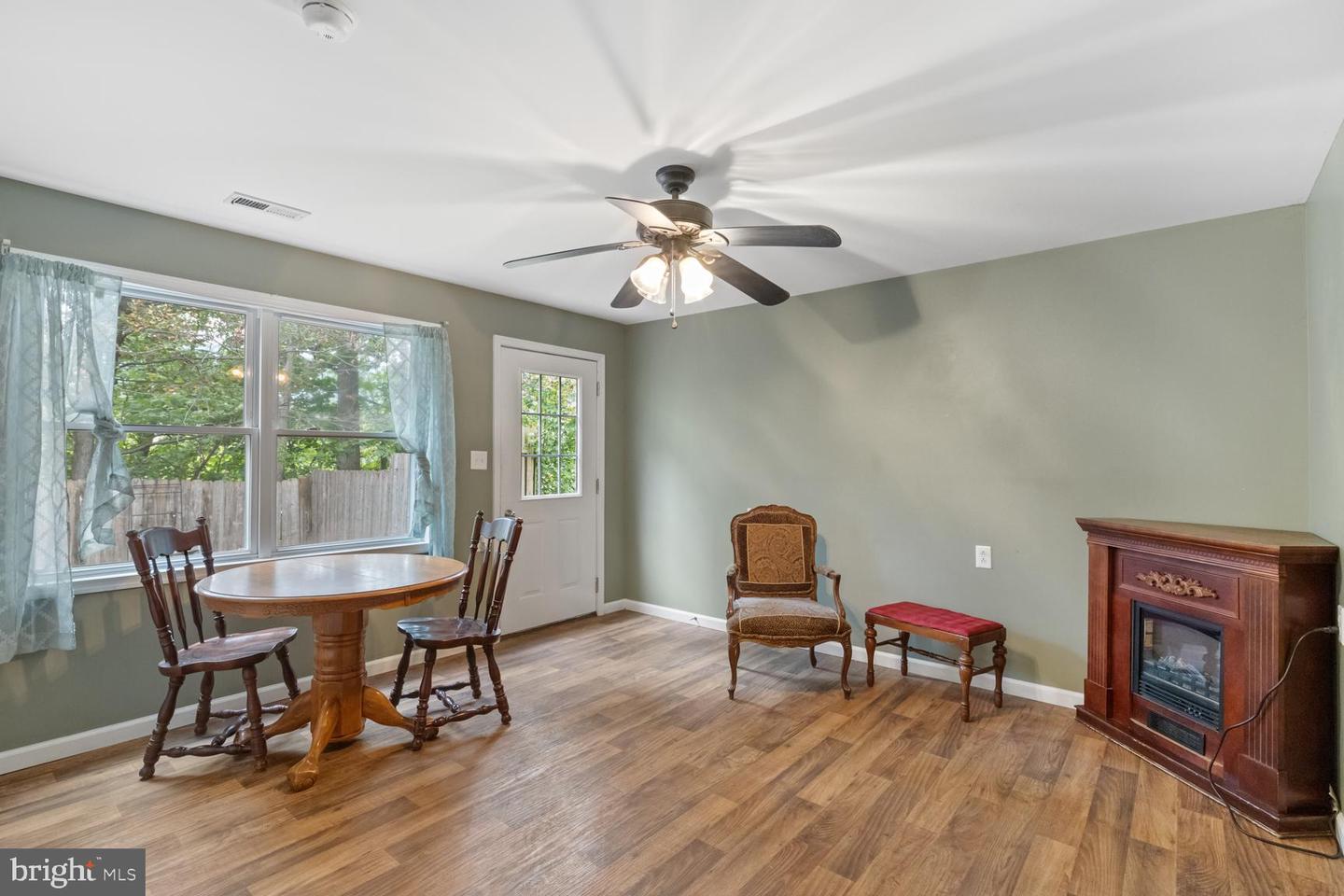 2891 SAUMSVILLE RD, MAURERTOWN, Virginia 22644, 4 Bedrooms Bedrooms, ,5 BathroomsBathrooms,Residential,For sale,2891 SAUMSVILLE RD,VASH2012650 MLS # VASH2012650