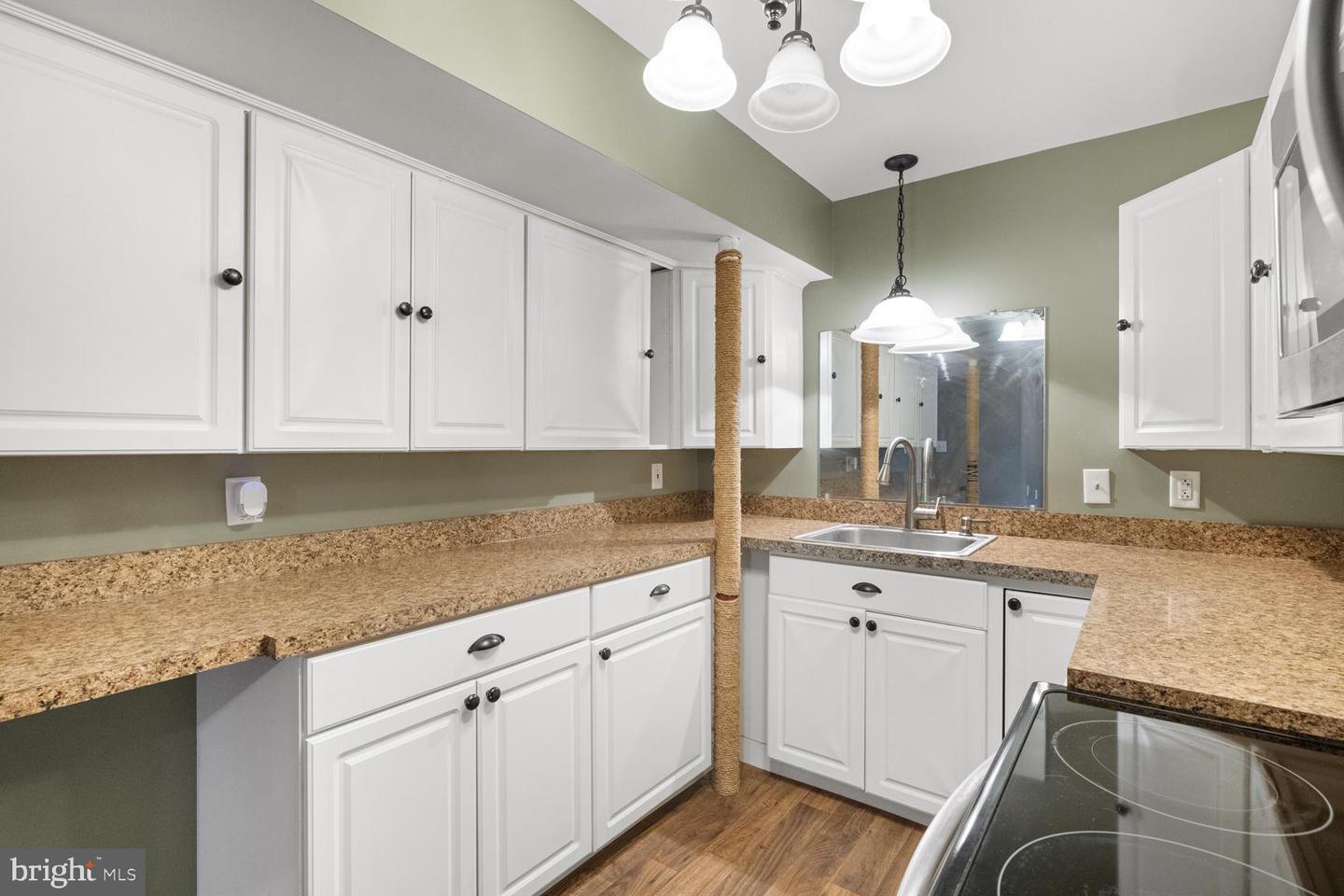 2891 SAUMSVILLE RD, MAURERTOWN, Virginia 22644, 4 Bedrooms Bedrooms, ,5 BathroomsBathrooms,Residential,For sale,2891 SAUMSVILLE RD,VASH2012650 MLS # VASH2012650