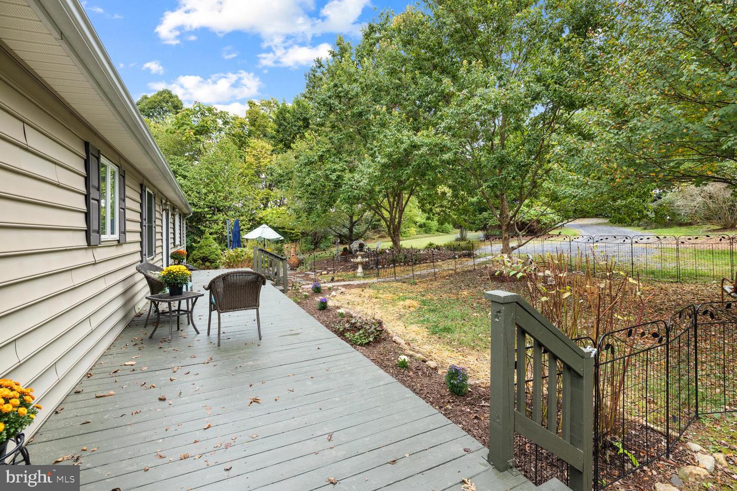 2891 SAUMSVILLE RD, MAURERTOWN, Virginia 22644, 4 Bedrooms Bedrooms, ,5 BathroomsBathrooms,Residential,For sale,2891 SAUMSVILLE RD,VASH2012650 MLS # VASH2012650