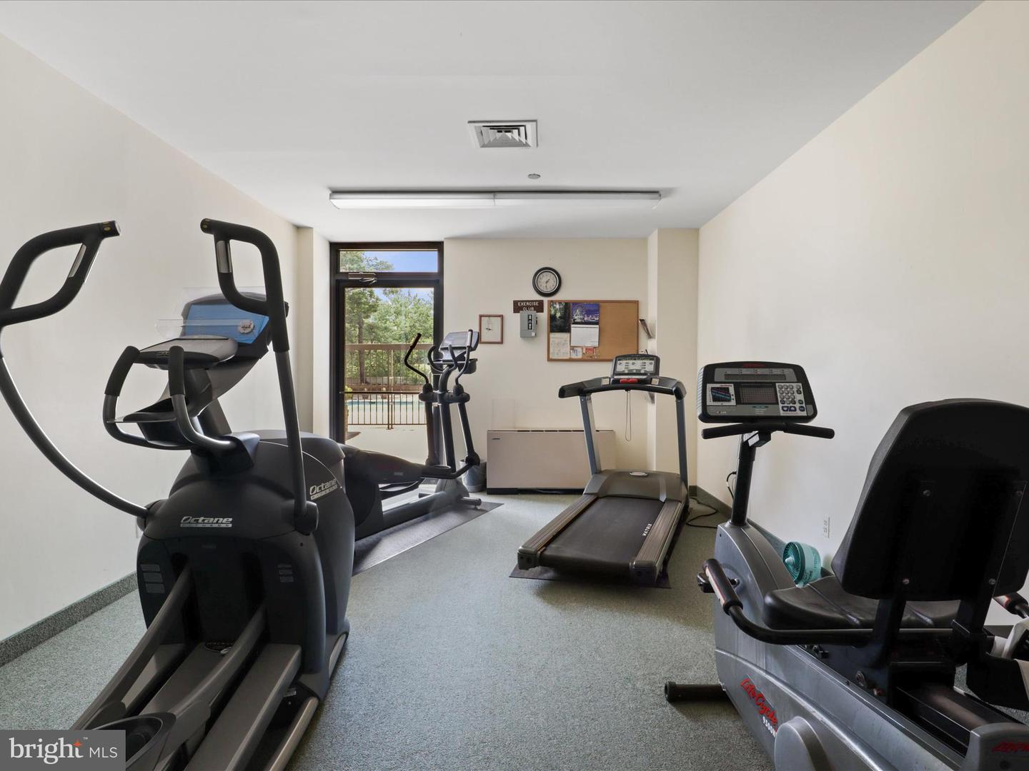 1016 S WAYNE ST #T-12, ARLINGTON, Virginia 22204, 1 Bedroom Bedrooms, ,1 BathroomBathrooms,Residential,For sale,1016 S WAYNE ST #T-12,VAAR2064294 MLS # VAAR2064294