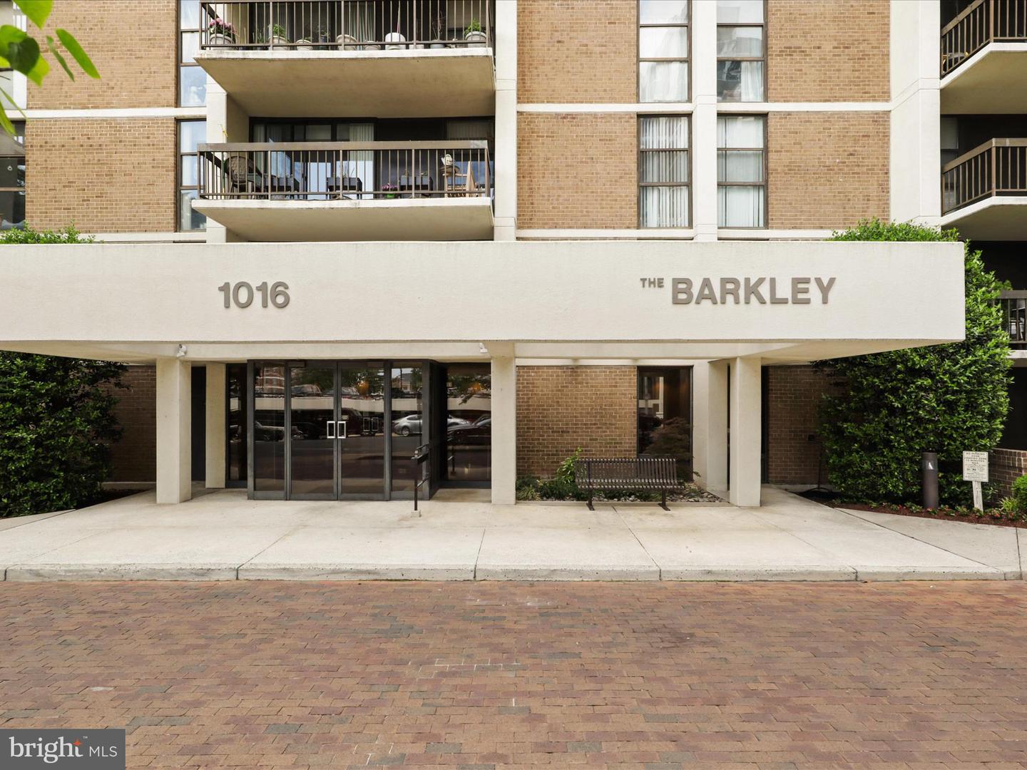 1016 S WAYNE ST #T-12, ARLINGTON, Virginia 22204, 1 Bedroom Bedrooms, ,1 BathroomBathrooms,Residential,For sale,1016 S WAYNE ST #T-12,VAAR2064294 MLS # VAAR2064294