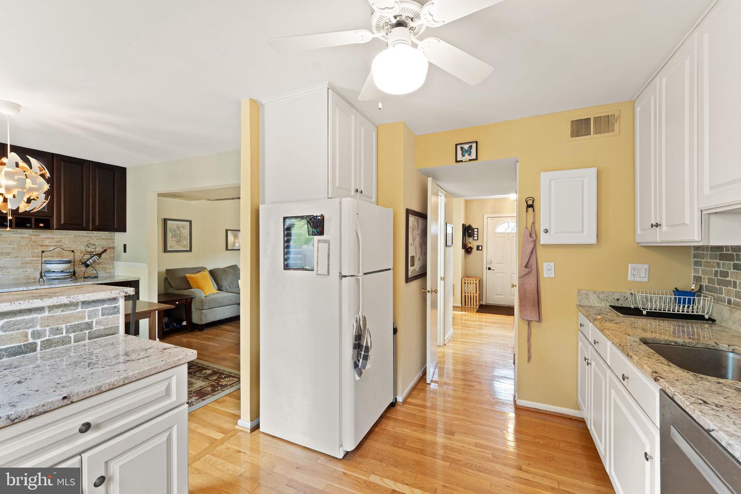 7719 DURER CT, SPRINGFIELD, Virginia 22153, 3 Bedrooms Bedrooms, ,1 BathroomBathrooms,Residential,For sale,7719 DURER CT,VAFX2269964 MLS # VAFX2269964