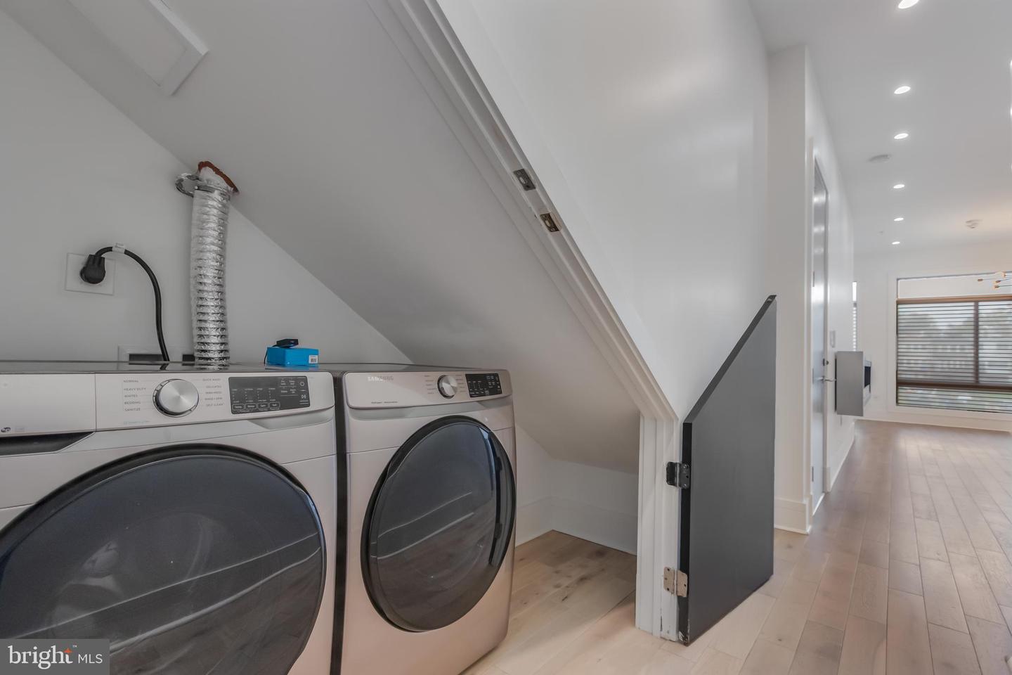 820 KENNEDY ST NW #4, WASHINGTON, District Of Columbia 20011, 3 Bedrooms Bedrooms, ,3 BathroomsBathrooms,Residential,For sale,820 KENNEDY ST NW #4,DCDC2224848 MLS # DCDC2224848