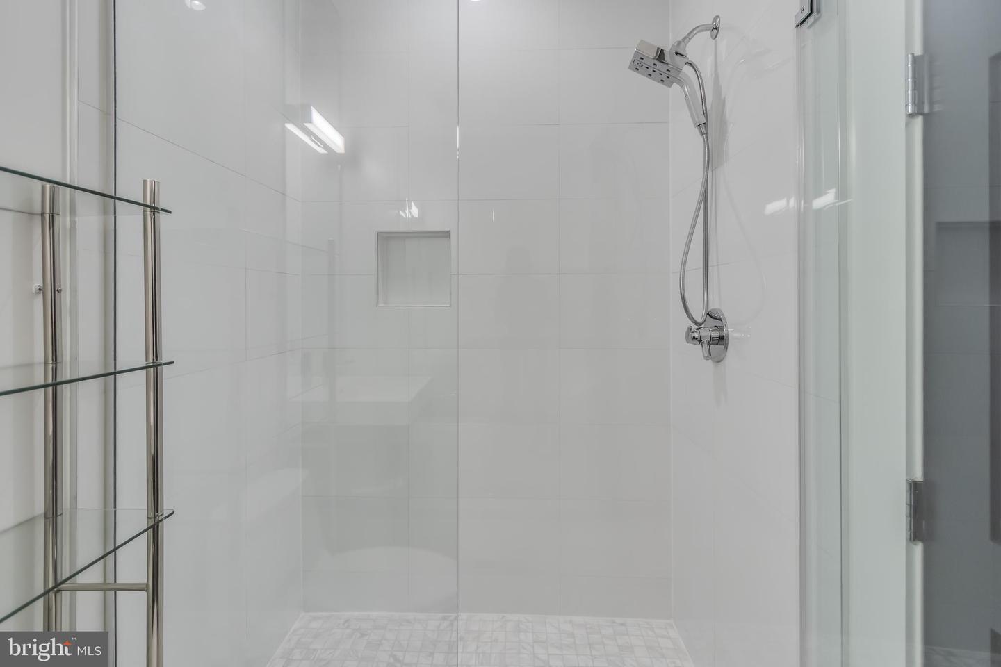 820 KENNEDY ST NW #4, WASHINGTON, District Of Columbia 20011, 3 Bedrooms Bedrooms, ,3 BathroomsBathrooms,Residential,For sale,820 KENNEDY ST NW #4,DCDC2224848 MLS # DCDC2224848