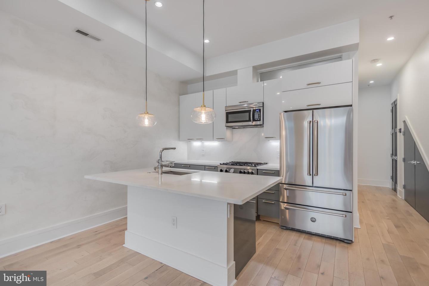 820 KENNEDY ST NW #4, WASHINGTON, District Of Columbia 20011, 3 Bedrooms Bedrooms, ,3 BathroomsBathrooms,Residential,For sale,820 KENNEDY ST NW #4,DCDC2224848 MLS # DCDC2224848
