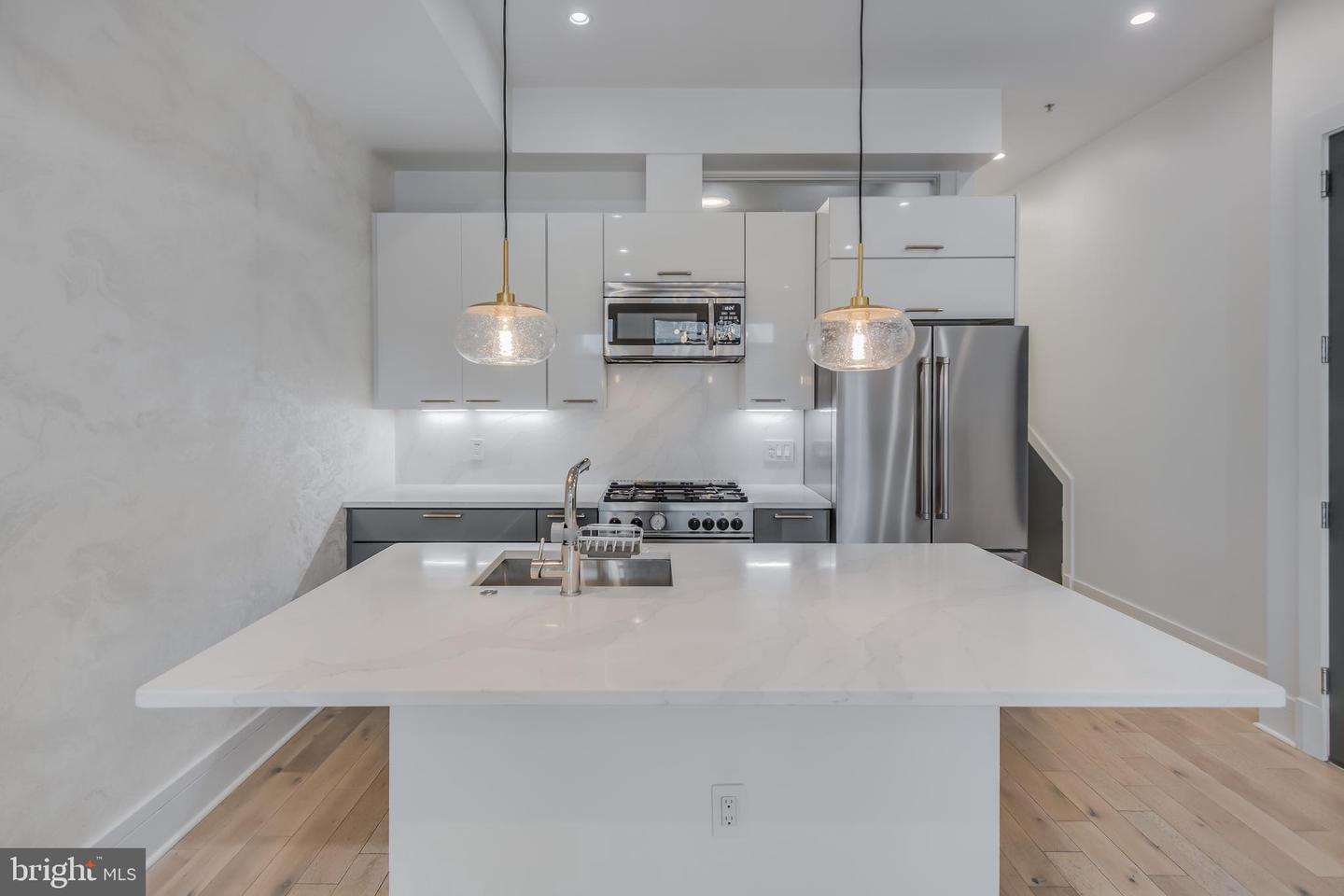 820 KENNEDY ST NW #4, WASHINGTON, District Of Columbia 20011, 3 Bedrooms Bedrooms, ,3 BathroomsBathrooms,Residential,For sale,820 KENNEDY ST NW #4,DCDC2224848 MLS # DCDC2224848
