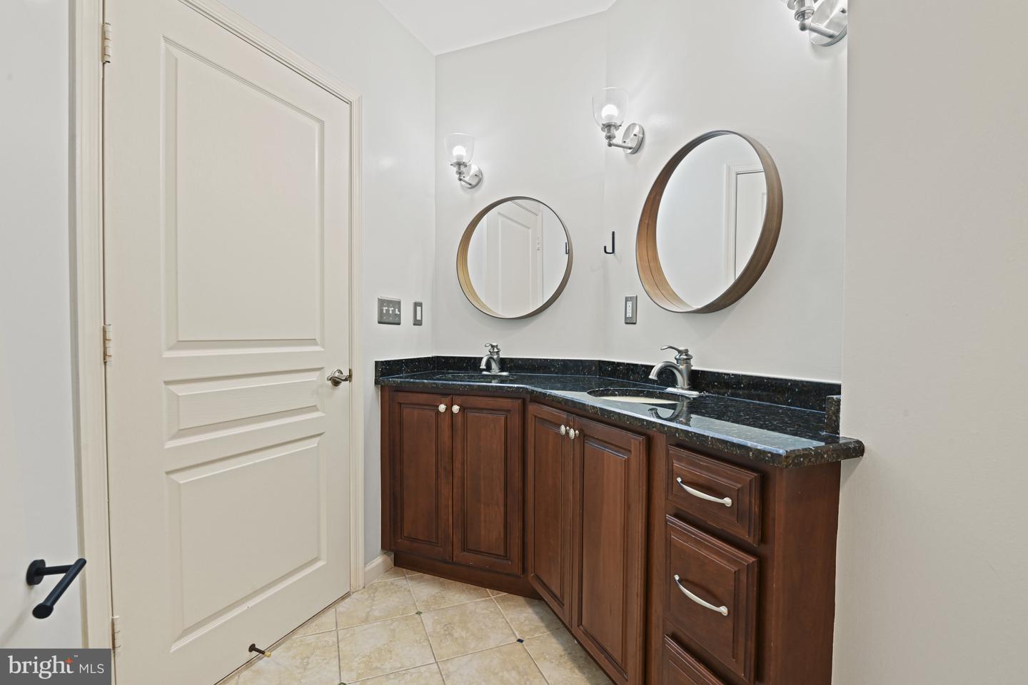 12915 ALTON SQ #416, HERNDON, Virginia 20170, 2 Bedrooms Bedrooms, ,1 BathroomBathrooms,Residential,For sale,12915 ALTON SQ #416,VAFX2269968 MLS # VAFX2269968