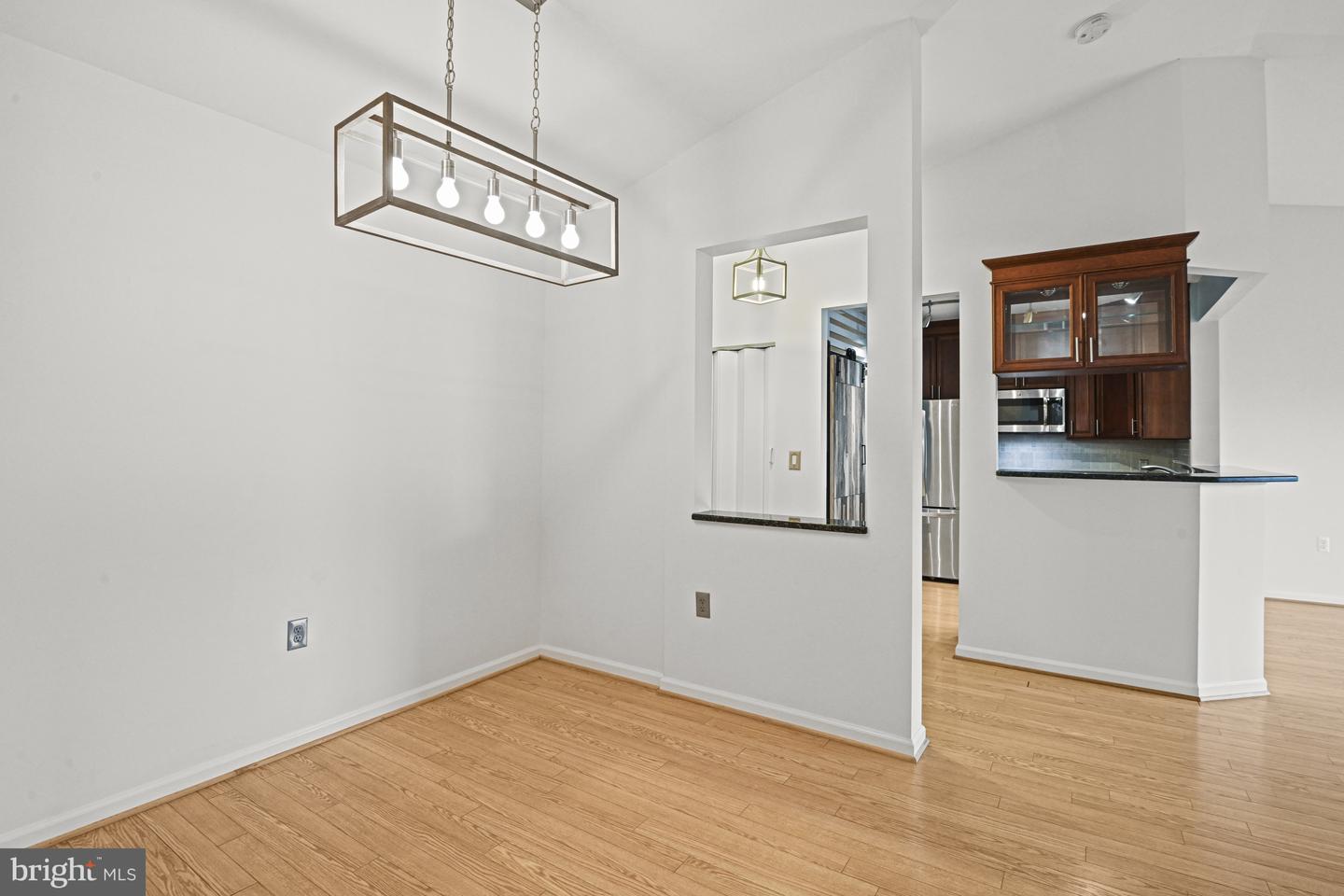12915 ALTON SQ #416, HERNDON, Virginia 20170, 2 Bedrooms Bedrooms, ,1 BathroomBathrooms,Residential,For sale,12915 ALTON SQ #416,VAFX2269968 MLS # VAFX2269968