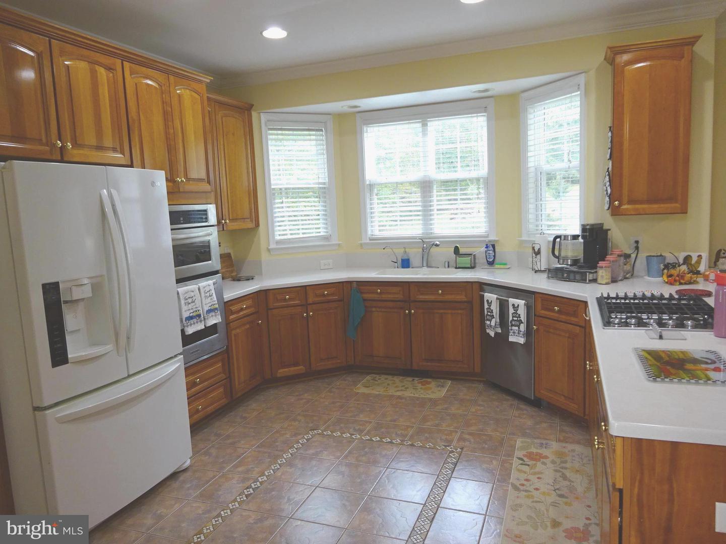 25 POPLAR VIEW DR, STAFFORD, Virginia 22554, 5 Bedrooms Bedrooms, ,4 BathroomsBathrooms,Residential,For sale,25 POPLAR VIEW DR,VAST2043128 MLS # VAST2043128