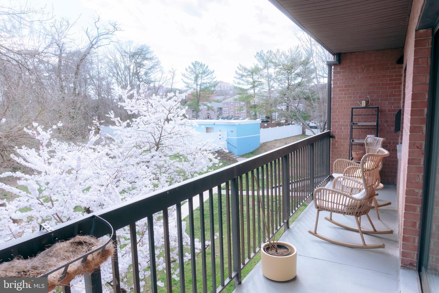 3230 S 28TH ST #401, ALEXANDRIA, Virginia 22302, 1 Bedroom Bedrooms, ,1 BathroomBathrooms,Residential,For sale,3230 S 28TH ST #401,VAAX2050350 MLS # VAAX2050350