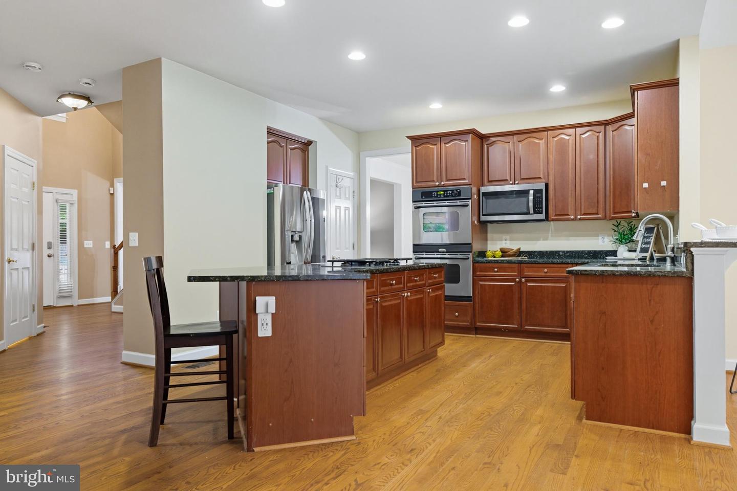 14388 WATERFORD WOODS CT, LEESBURG, Virginia 20176, 4 Bedrooms Bedrooms, 9 Rooms Rooms,3 BathroomsBathrooms,Residential,For sale,14388 WATERFORD WOODS CT,VALO2107924 MLS # VALO2107924