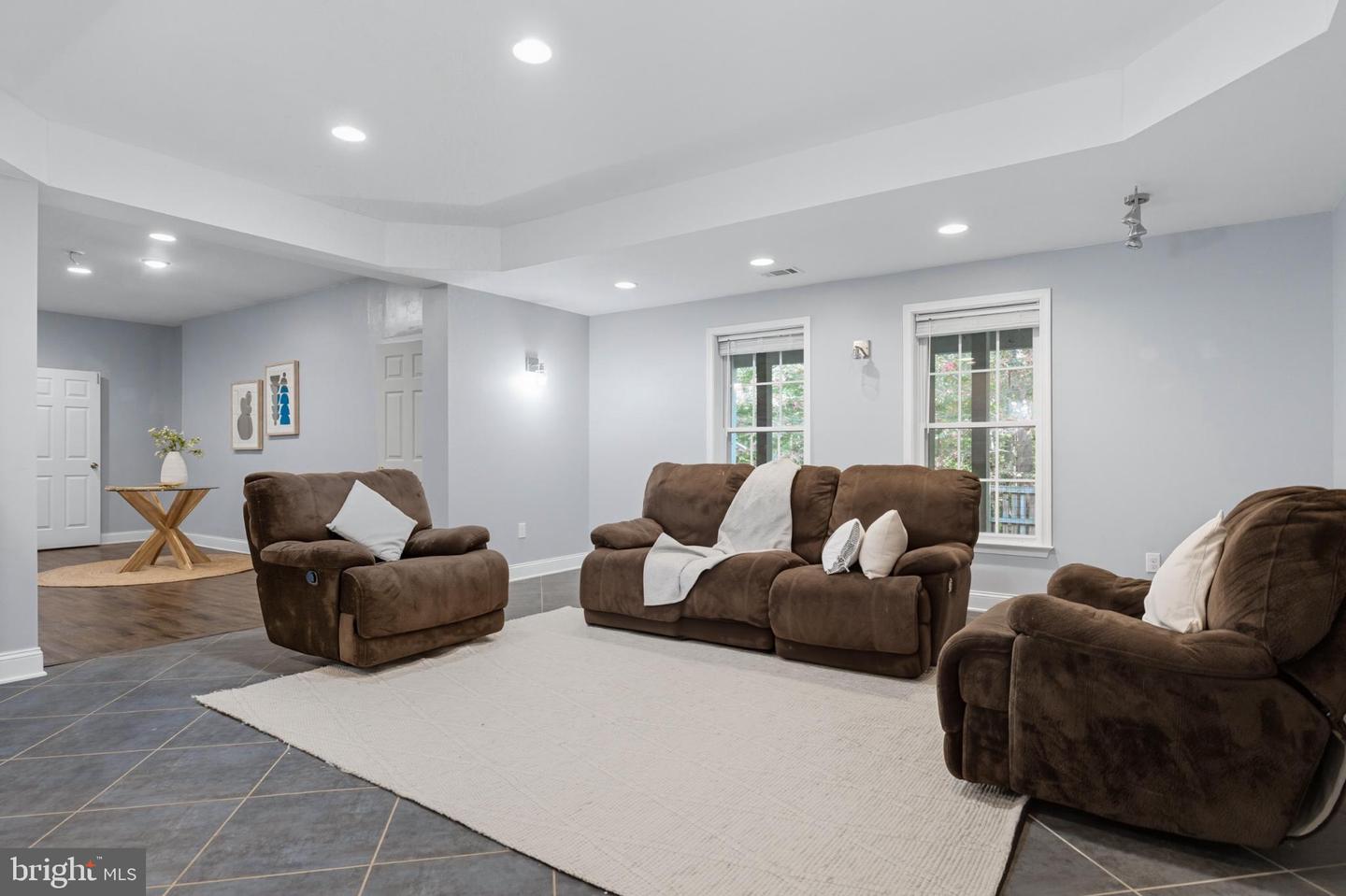 14388 WATERFORD WOODS CT, LEESBURG, Virginia 20176, 4 Bedrooms Bedrooms, 9 Rooms Rooms,3 BathroomsBathrooms,Residential,For sale,14388 WATERFORD WOODS CT,VALO2107924 MLS # VALO2107924