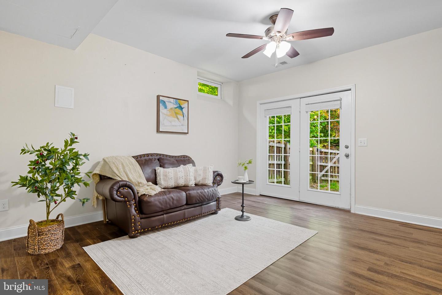 14388 WATERFORD WOODS CT, LEESBURG, Virginia 20176, 4 Bedrooms Bedrooms, 9 Rooms Rooms,3 BathroomsBathrooms,Residential,For sale,14388 WATERFORD WOODS CT,VALO2107924 MLS # VALO2107924