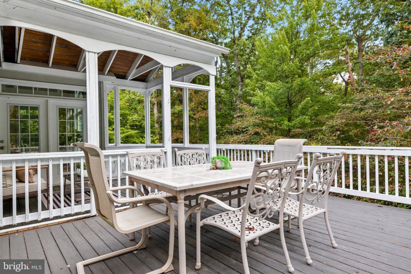 14388 WATERFORD WOODS CT, LEESBURG, Virginia 20176, 4 Bedrooms Bedrooms, 9 Rooms Rooms,3 BathroomsBathrooms,Residential,For sale,14388 WATERFORD WOODS CT,VALO2107924 MLS # VALO2107924