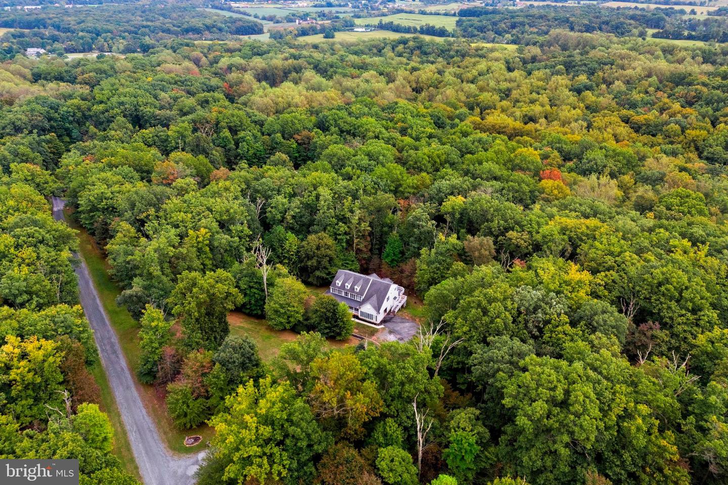 14388 WATERFORD WOODS CT, LEESBURG, Virginia 20176, 4 Bedrooms Bedrooms, 9 Rooms Rooms,3 BathroomsBathrooms,Residential,For sale,14388 WATERFORD WOODS CT,VALO2107924 MLS # VALO2107924