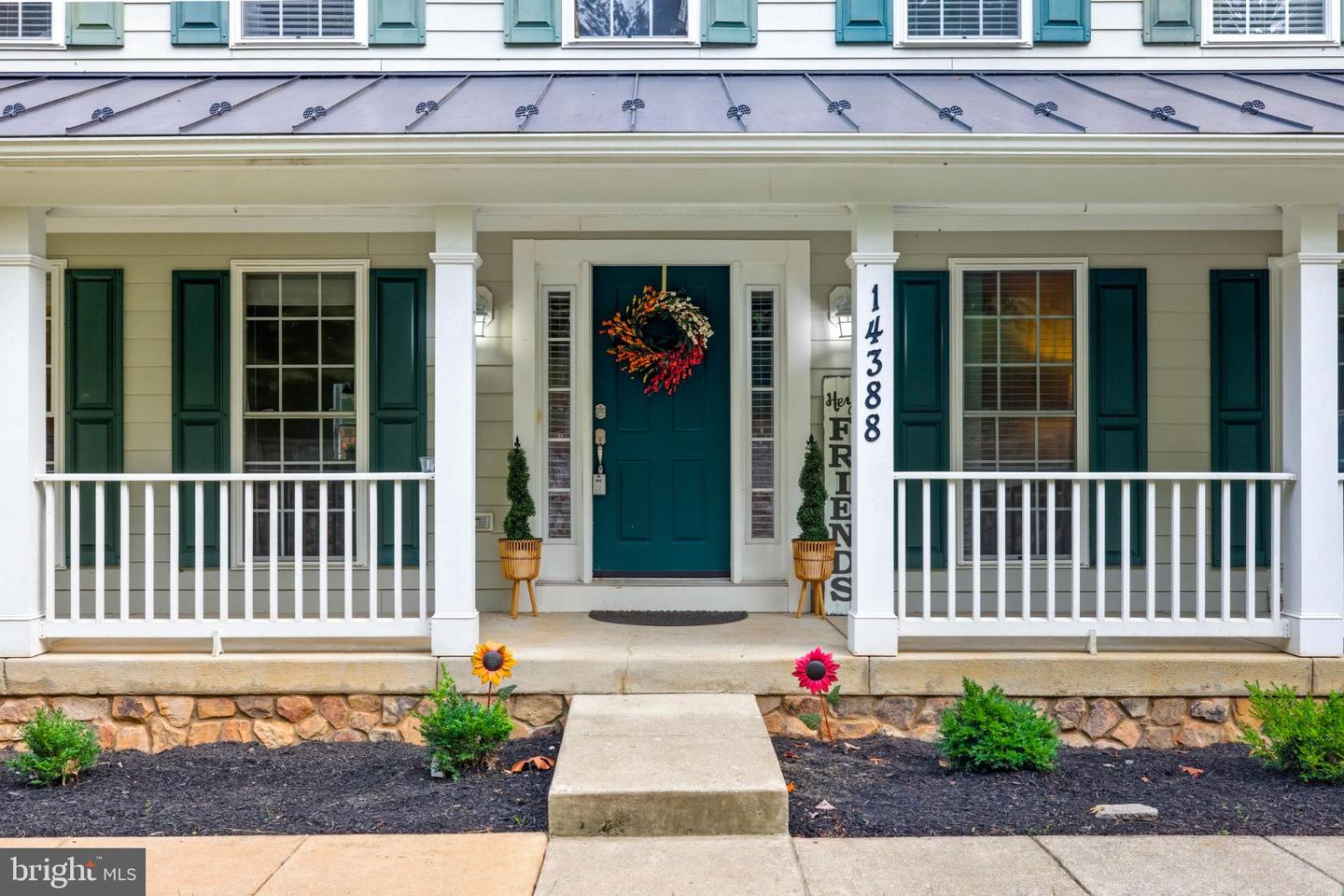 14388 WATERFORD WOODS CT, LEESBURG, Virginia 20176, 4 Bedrooms Bedrooms, 9 Rooms Rooms,3 BathroomsBathrooms,Residential,For sale,14388 WATERFORD WOODS CT,VALO2107924 MLS # VALO2107924