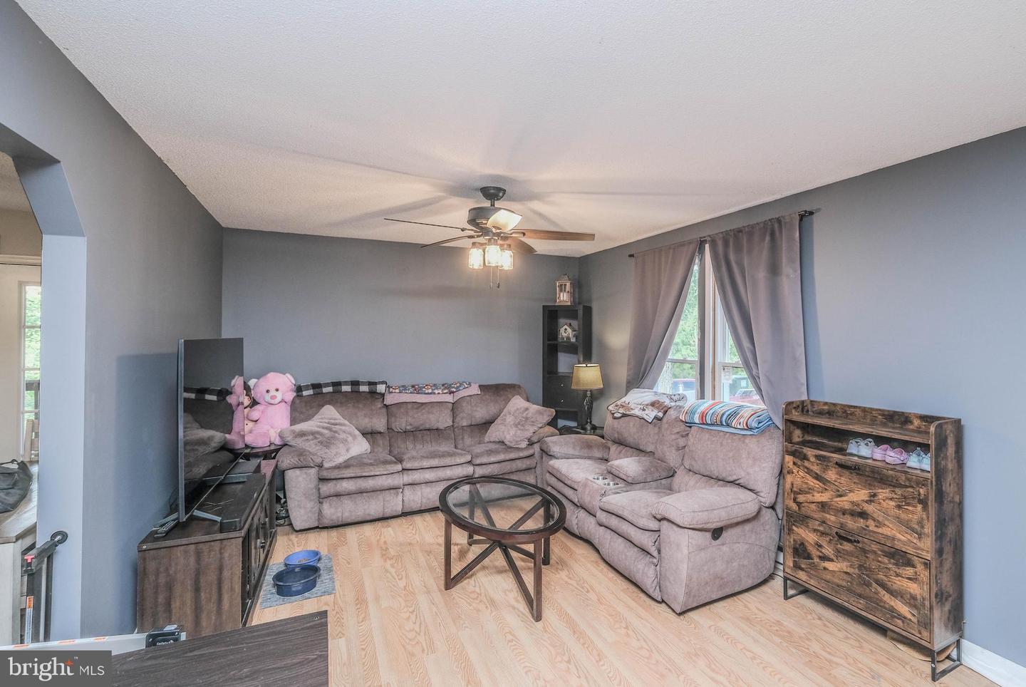 310 WARDENSVILLE GRADE, WINCHESTER, Virginia 22602, 2 Bedrooms Bedrooms, ,1 BathroomBathrooms,Residential,For sale,310 WARDENSVILLE GRADE,VAFV2037130 MLS # VAFV2037130