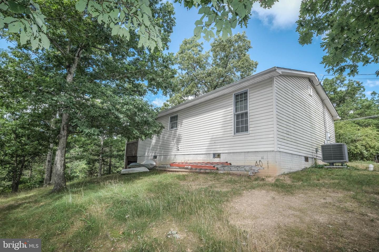310 WARDENSVILLE GRADE, WINCHESTER, Virginia 22602, 2 Bedrooms Bedrooms, ,1 BathroomBathrooms,Residential,For sale,310 WARDENSVILLE GRADE,VAFV2037130 MLS # VAFV2037130