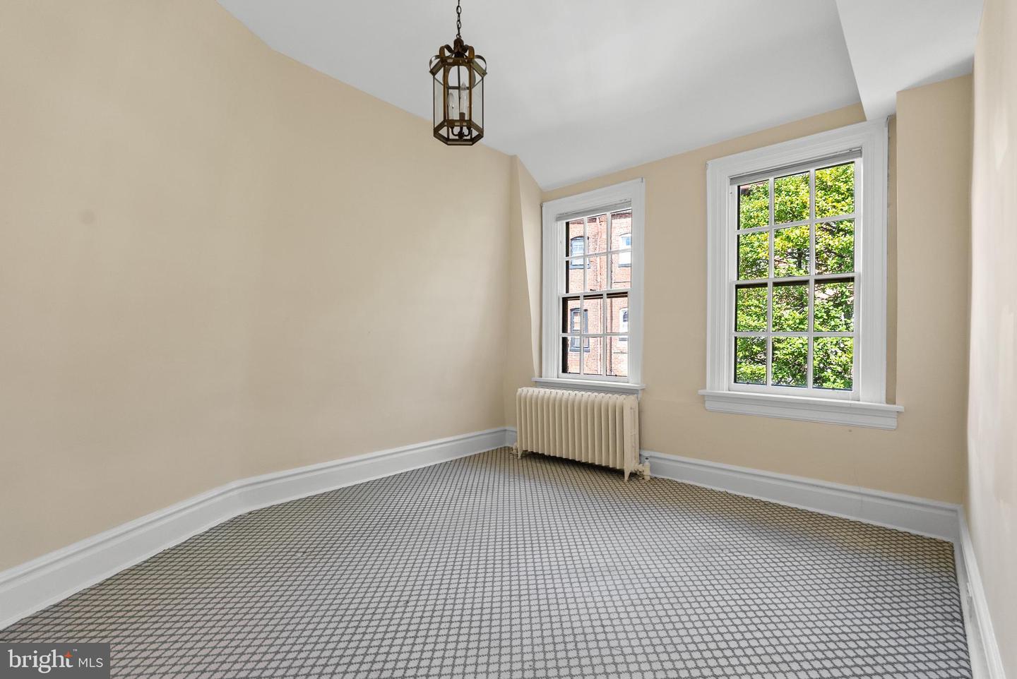 2125 BANCROFT PL NW, WASHINGTON, District Of Columbia 20008, 6 Bedrooms Bedrooms, ,3 BathroomsBathrooms,Residential,For sale,2125 BANCROFT PL NW,DCDC2224936 MLS # DCDC2224936