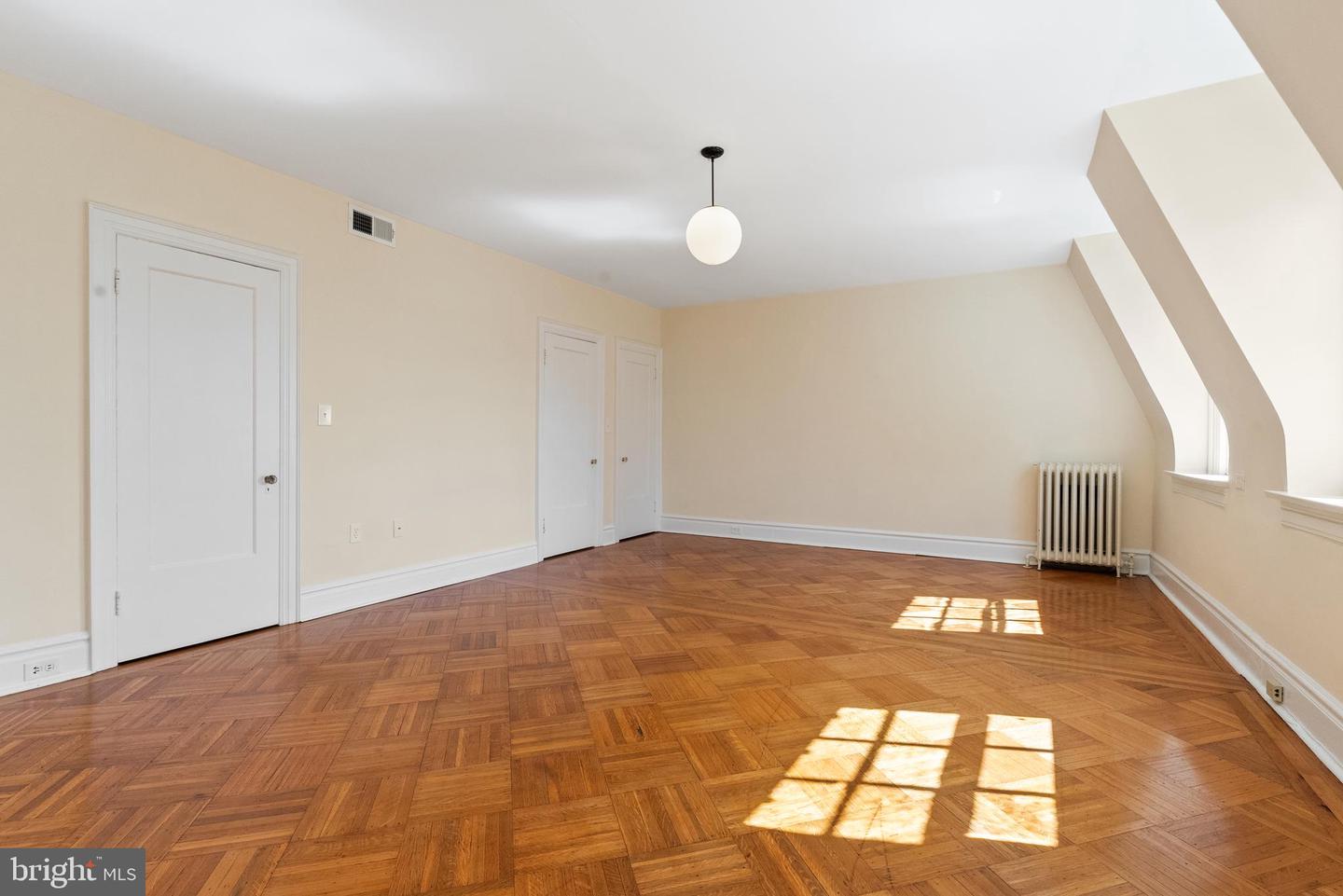 2125 BANCROFT PL NW, WASHINGTON, District Of Columbia 20008, 6 Bedrooms Bedrooms, ,3 BathroomsBathrooms,Residential,For sale,2125 BANCROFT PL NW,DCDC2224936 MLS # DCDC2224936