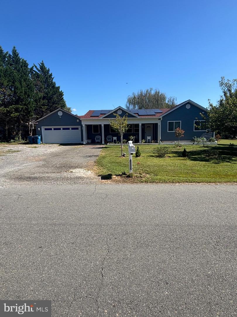 20150 DAIRY LN, STERLING, Virginia 20165, 3 Bedrooms Bedrooms, ,3 BathroomsBathrooms,Residential,For sale,20150 DAIRY LN,VALO2107956 MLS # VALO2107956