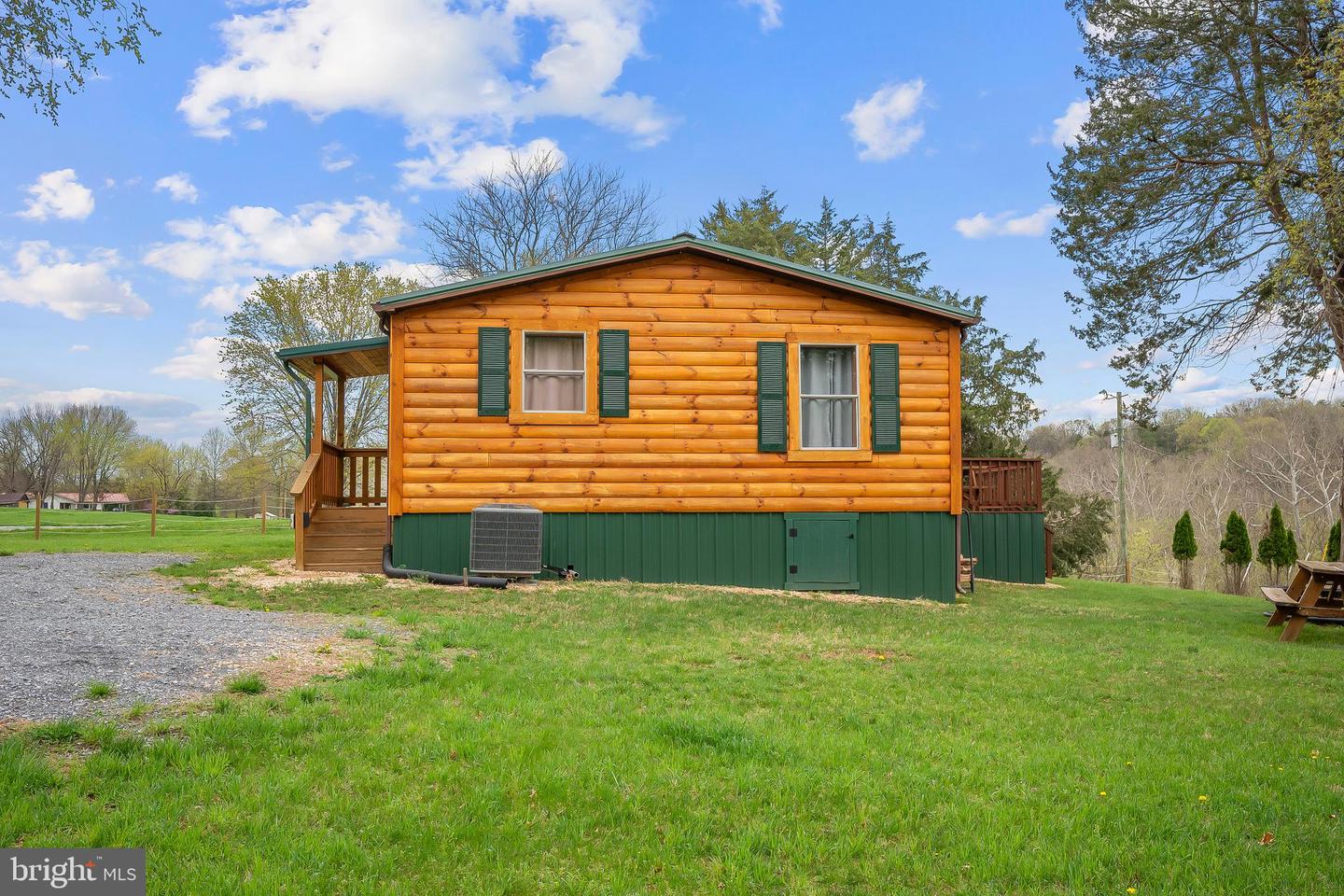 268 SHENANDOAH DR, LURAY, Virginia 22835, 3 Bedrooms Bedrooms, ,2 BathroomsBathrooms,Residential,For sale,268 SHENANDOAH DR,VAPA2005430 MLS # VAPA2005430