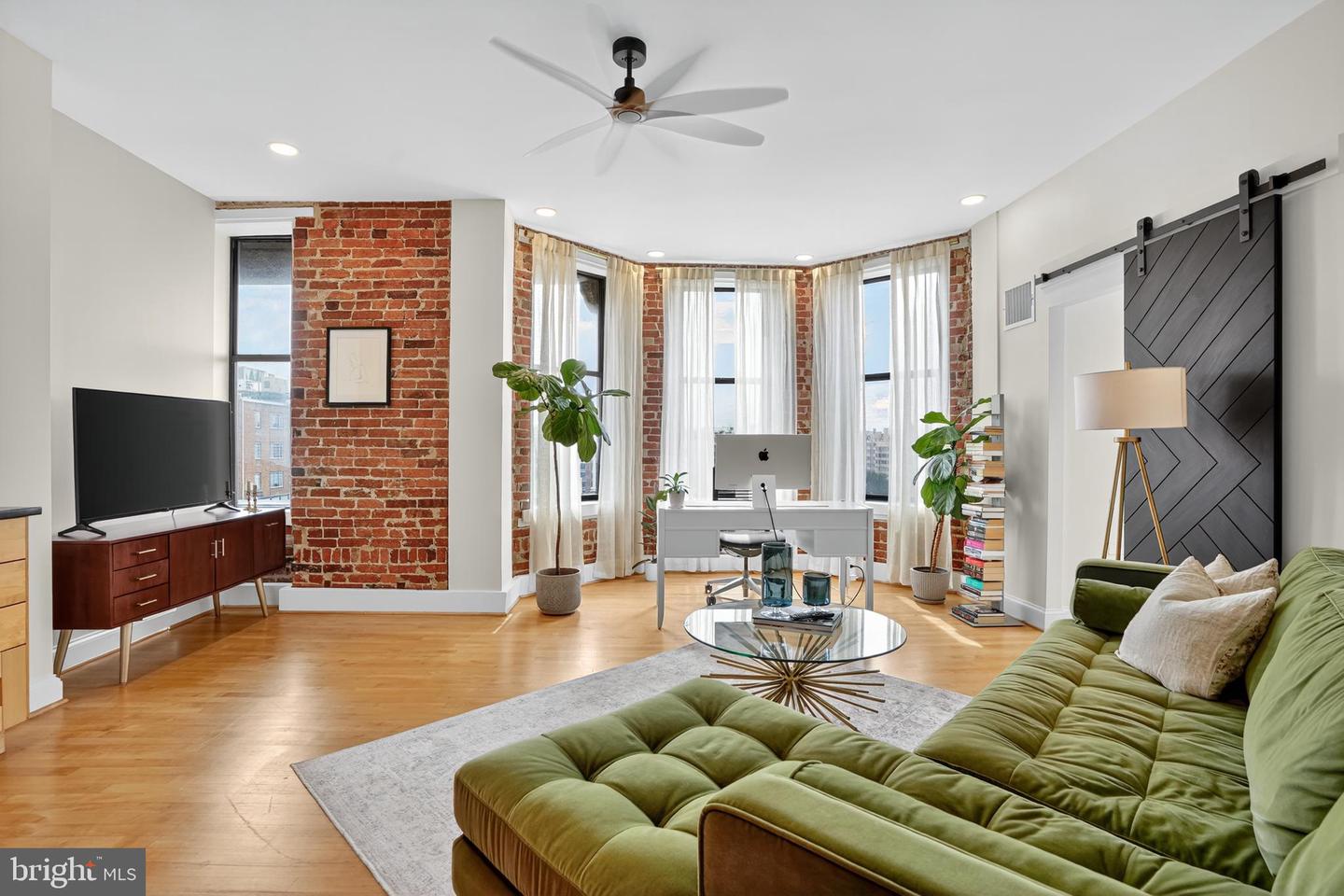 1615 Q ST NW #601, WASHINGTON, District Of Columbia 20009, 1 Bedroom Bedrooms, ,1 BathroomBathrooms,Residential,For sale,1615 Q ST NW #601,DCDC2224964 MLS # DCDC2224964