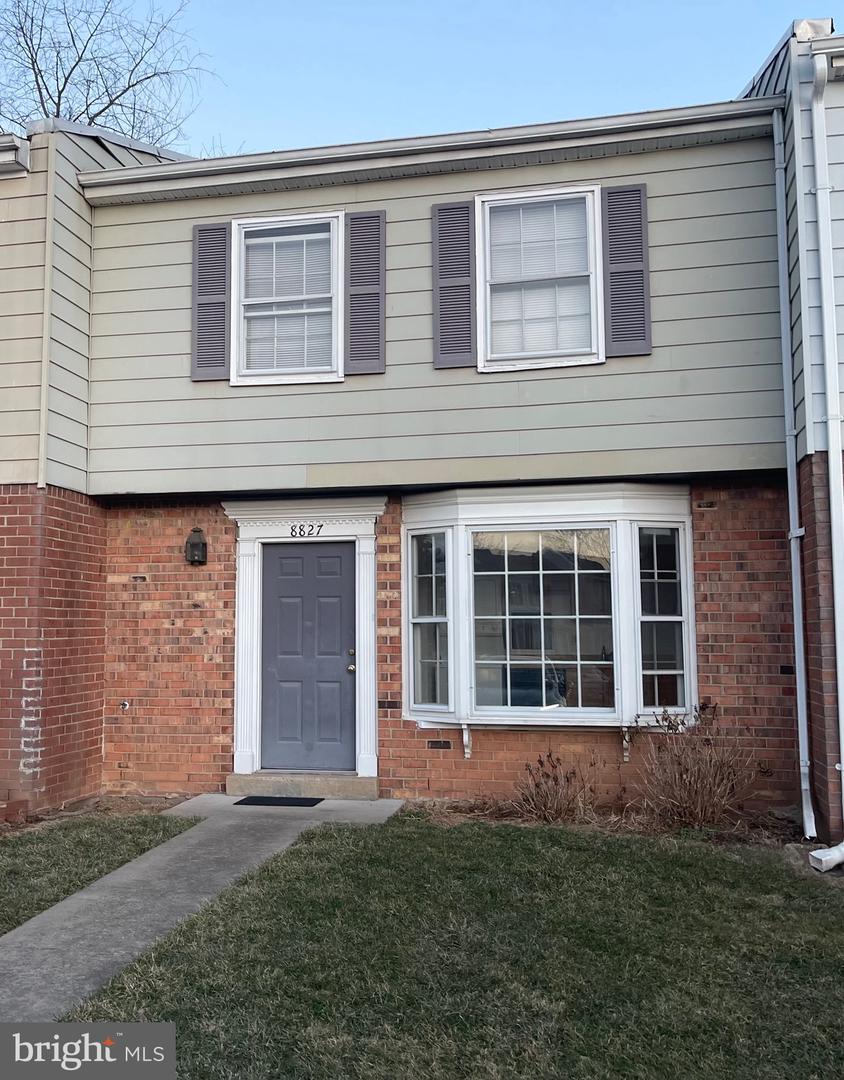 8827 OAK HOLLOW CT, MANASSAS, Virginia 20110, 3 Bedrooms Bedrooms, ,2 BathroomsBathrooms,Residential,For sale,8827 OAK HOLLOW CT,VAPW2105178 MLS # VAPW2105178