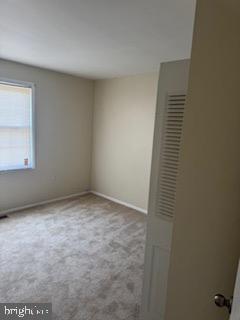8827 OAK HOLLOW CT, MANASSAS, Virginia 20110, 3 Bedrooms Bedrooms, ,2 BathroomsBathrooms,Residential,For sale,8827 OAK HOLLOW CT,VAPW2105178 MLS # VAPW2105178