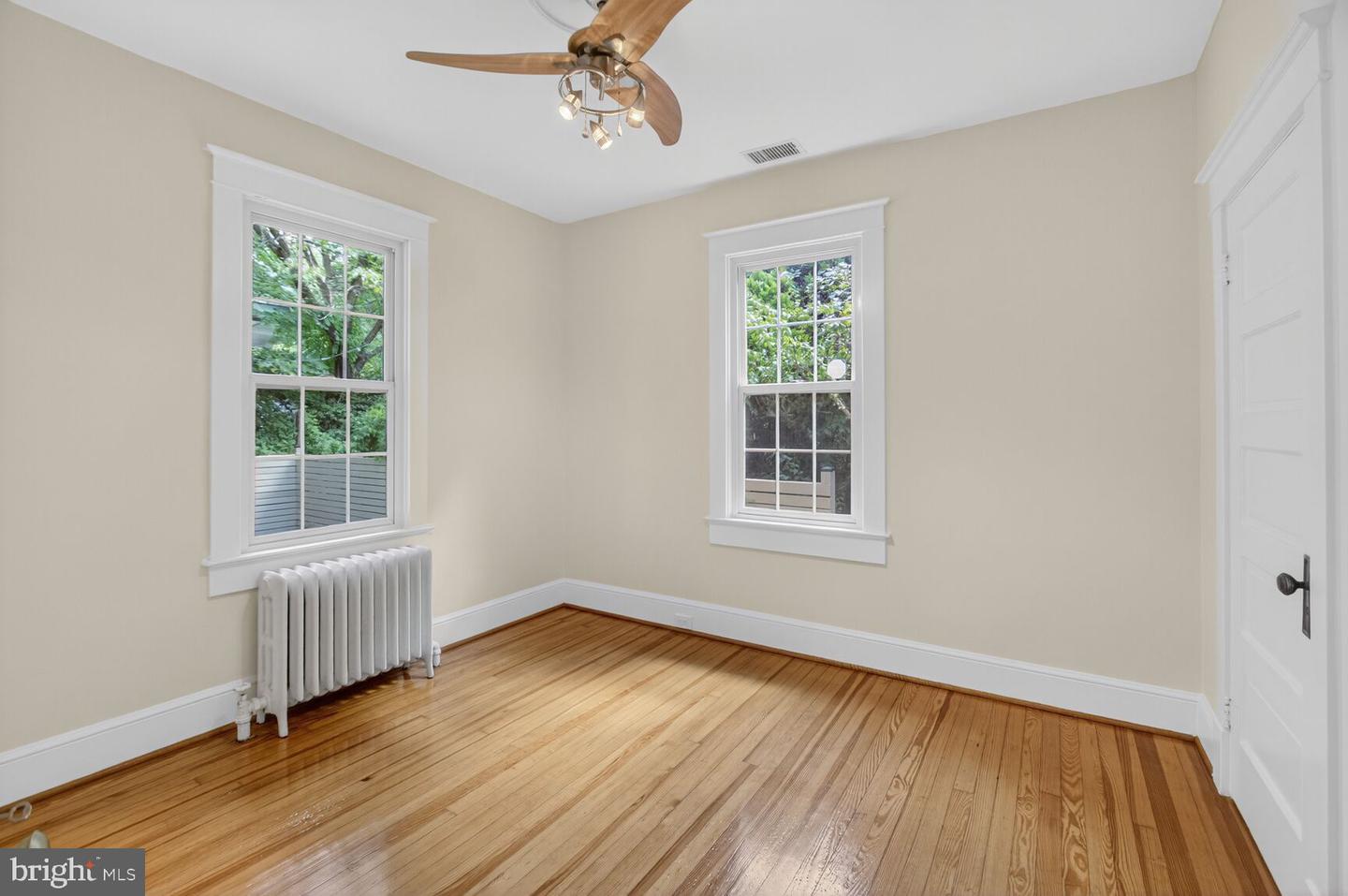 5241 42ND ST NW, WASHINGTON, District Of Columbia 20015, 5 Bedrooms Bedrooms, ,4 BathroomsBathrooms,Residential,For sale,5241 42ND ST NW,DCDC2224990 MLS # DCDC2224990