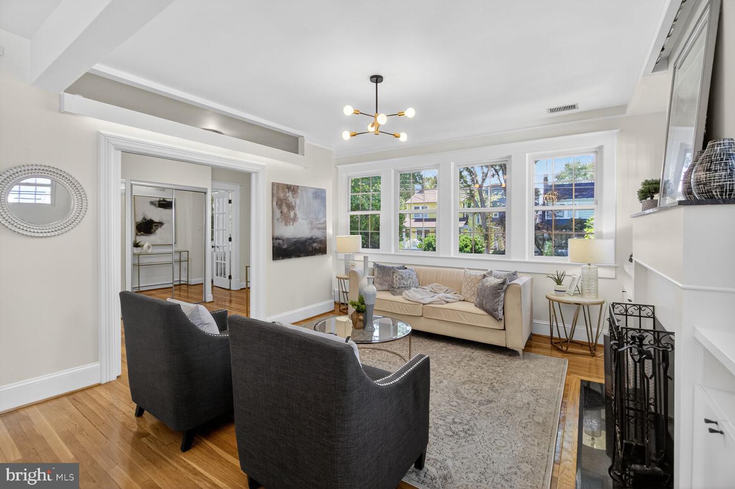 5241 42ND ST NW, WASHINGTON, District Of Columbia 20015, 5 Bedrooms Bedrooms, ,4 BathroomsBathrooms,Residential,For sale,5241 42ND ST NW,DCDC2224990 MLS # DCDC2224990