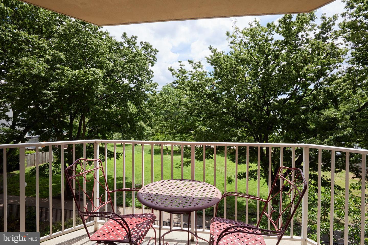 550 N ST SW #S201, WASHINGTON, District Of Columbia 20024, 3 Bedrooms Bedrooms, ,3 BathroomsBathrooms,Residential,For sale,550 N ST SW #S201,DCDC2225000 MLS # DCDC2225000