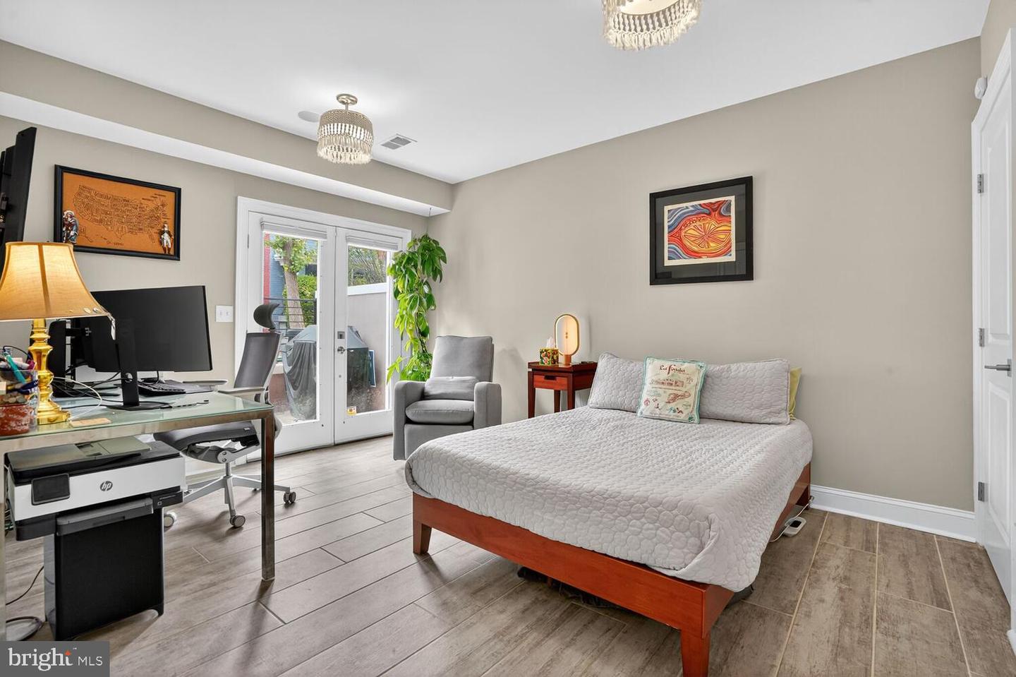 1014 10TH ST NE #1, WASHINGTON, District Of Columbia 20002, 2 Bedrooms Bedrooms, ,2 BathroomsBathrooms,Residential,For sale,1014 10TH ST NE #1,DCDC2225002 MLS # DCDC2225002