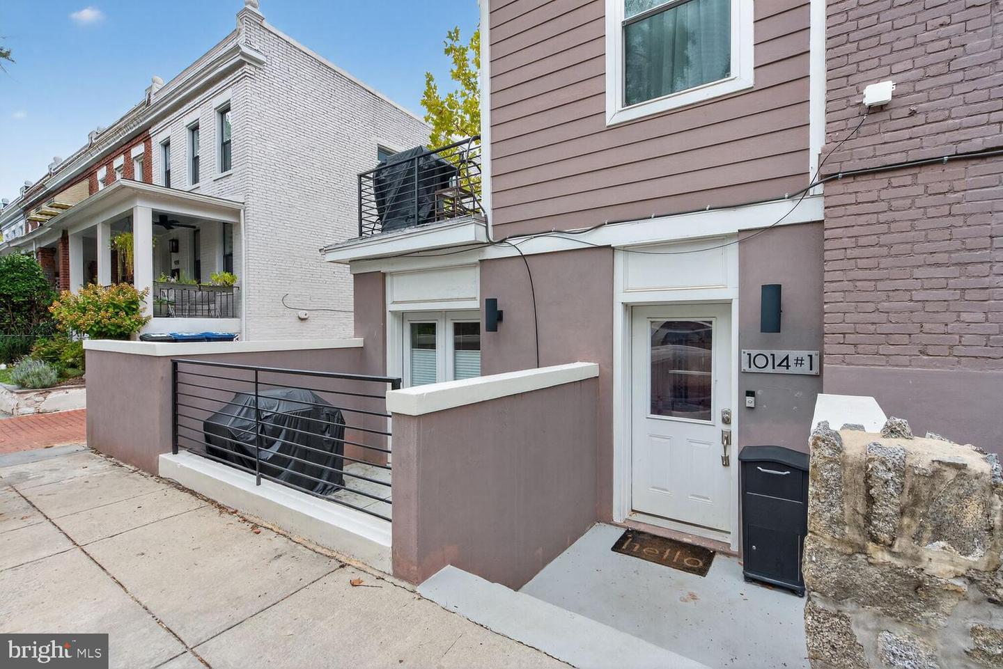 1014 10TH ST NE #1, WASHINGTON, District Of Columbia 20002, 2 Bedrooms Bedrooms, ,2 BathroomsBathrooms,Residential,For sale,1014 10TH ST NE #1,DCDC2225002 MLS # DCDC2225002
