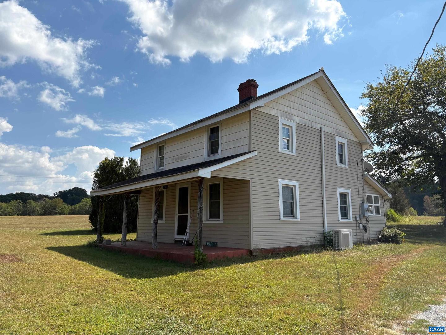 5912 & 5928 W HOOVER RD, REVA, Virginia 22735, 3 Bedrooms Bedrooms, ,1 BathroomBathrooms,Residential,For sale,5912 & 5928 W HOOVER RD,669553 MLS # 669553