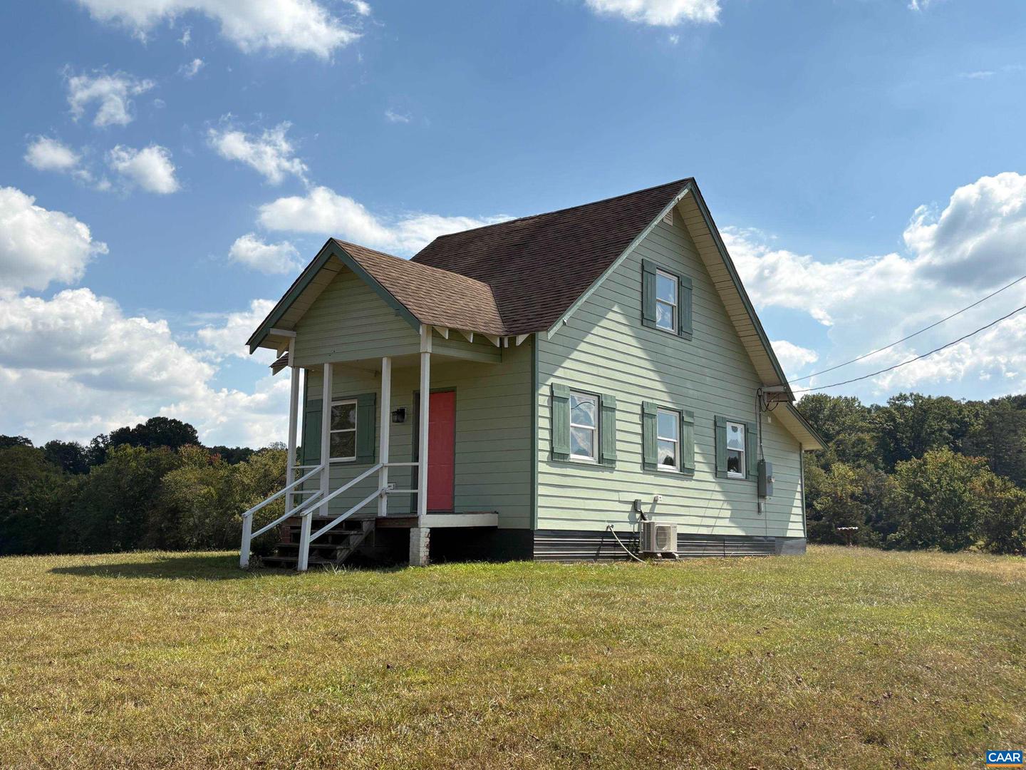 5912 & 5928 W HOOVER RD, REVA, Virginia 22735, 3 Bedrooms Bedrooms, ,1 BathroomBathrooms,Residential,For sale,5912 & 5928 W HOOVER RD,669553 MLS # 669553