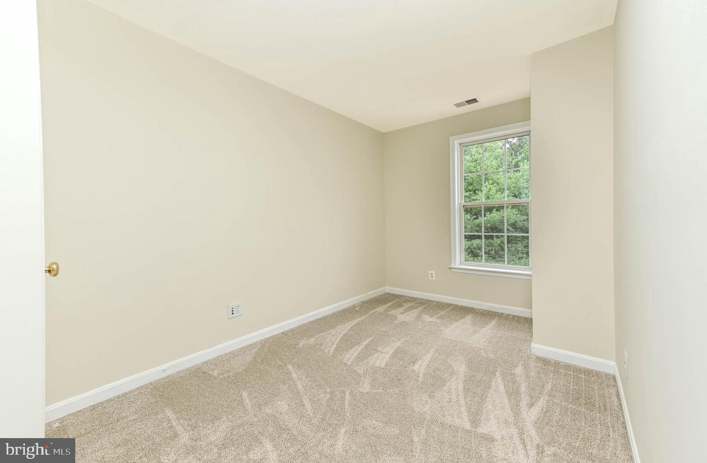 45741 SMOKETREE TER, STERLING, Virginia 20166, 3 Bedrooms Bedrooms, ,2 BathroomsBathrooms,Residential,For sale,45741 SMOKETREE TER,VALO2098548 MLS # VALO2098548