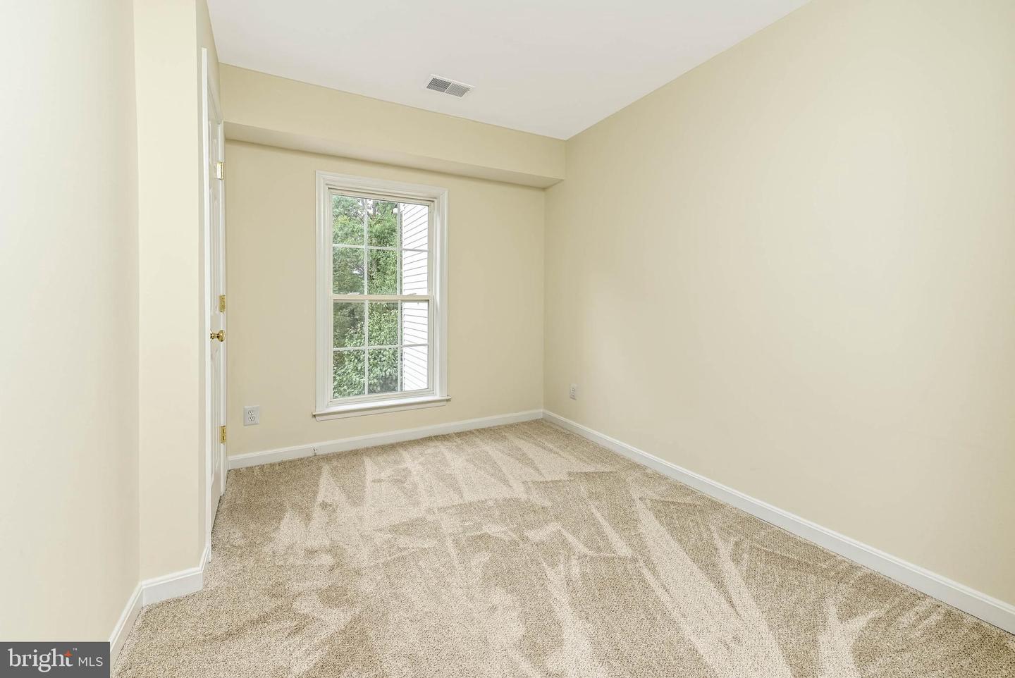 45741 SMOKETREE TER, STERLING, Virginia 20166, 3 Bedrooms Bedrooms, ,2 BathroomsBathrooms,Residential,For sale,45741 SMOKETREE TER,VALO2098548 MLS # VALO2098548