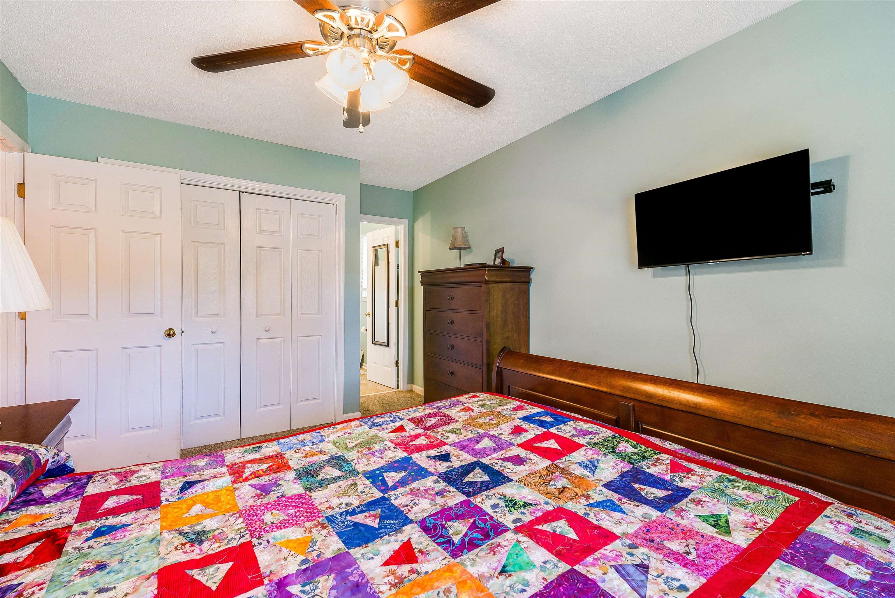 910 WESTOVER DR, STAUNTON, Virginia 24401, 3 Bedrooms Bedrooms, ,2 BathroomsBathrooms,Residential,910 WESTOVER DR,669569 MLS # 669569