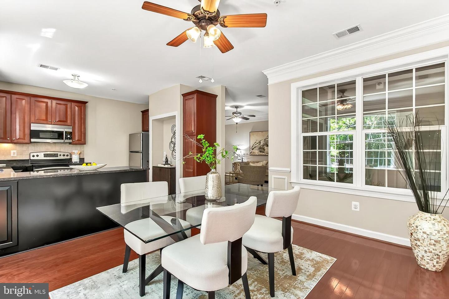 7880 ROLLING WOODS CT #104, SPRINGFIELD, Virginia 22152, 2 Bedrooms Bedrooms, ,2 BathroomsBathrooms,Residential,For sale,7880 ROLLING WOODS CT #104,VAFX2257114 MLS # VAFX2257114