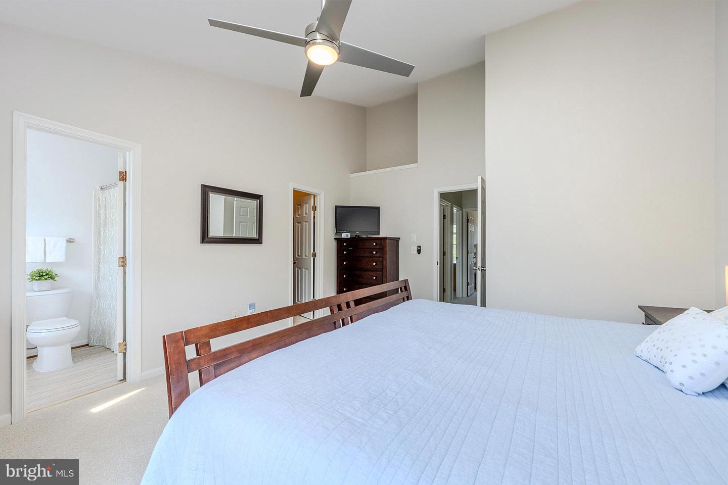 20393 HARTWELL ST, ASHBURN, Virginia 20147, 3 Bedrooms Bedrooms, ,2 BathroomsBathrooms,Residential,For sale,20393 HARTWELL ST,VALO2104818 MLS # VALO2104818