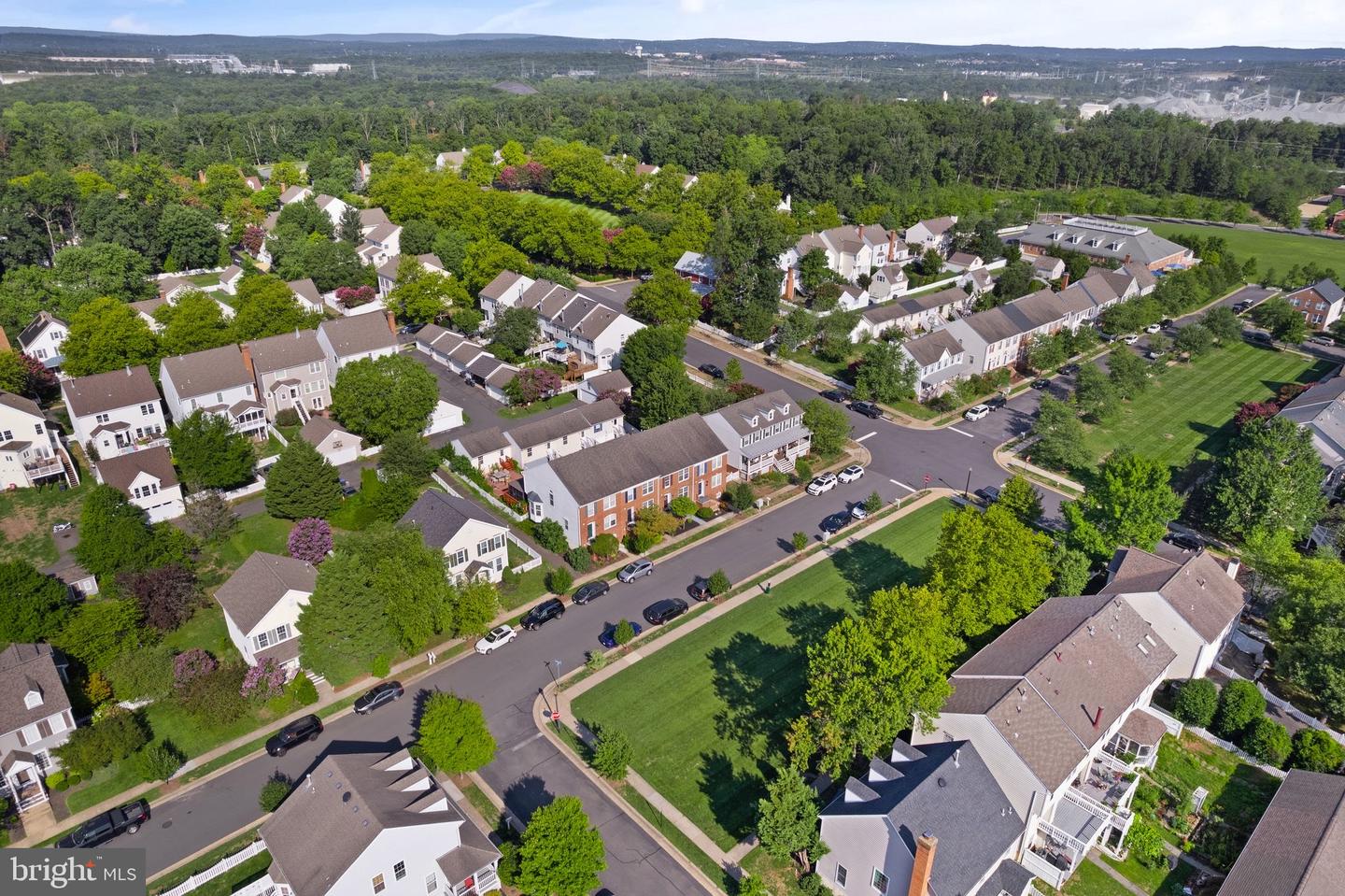 20393 HARTWELL ST, ASHBURN, Virginia 20147, 3 Bedrooms Bedrooms, ,2 BathroomsBathrooms,Residential,For sale,20393 HARTWELL ST,VALO2104818 MLS # VALO2104818