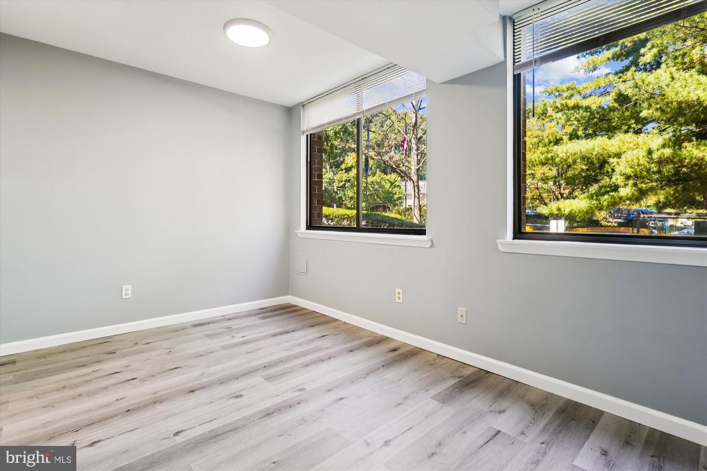 527 N ARMISTEAD ST #T3, ALEXANDRIA, Virginia 22312, 1 Bedroom Bedrooms, ,1 BathroomBathrooms,Residential,For sale,527 N ARMISTEAD ST #T3,VAAX2048830 MLS # VAAX2048830