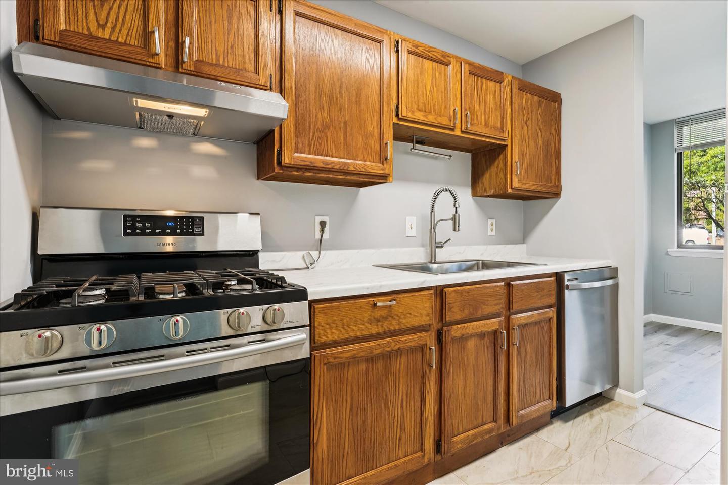 527 N ARMISTEAD ST #T3, ALEXANDRIA, Virginia 22312, 1 Bedroom Bedrooms, ,1 BathroomBathrooms,Residential,For sale,527 N ARMISTEAD ST #T3,VAAX2048830 MLS # VAAX2048830