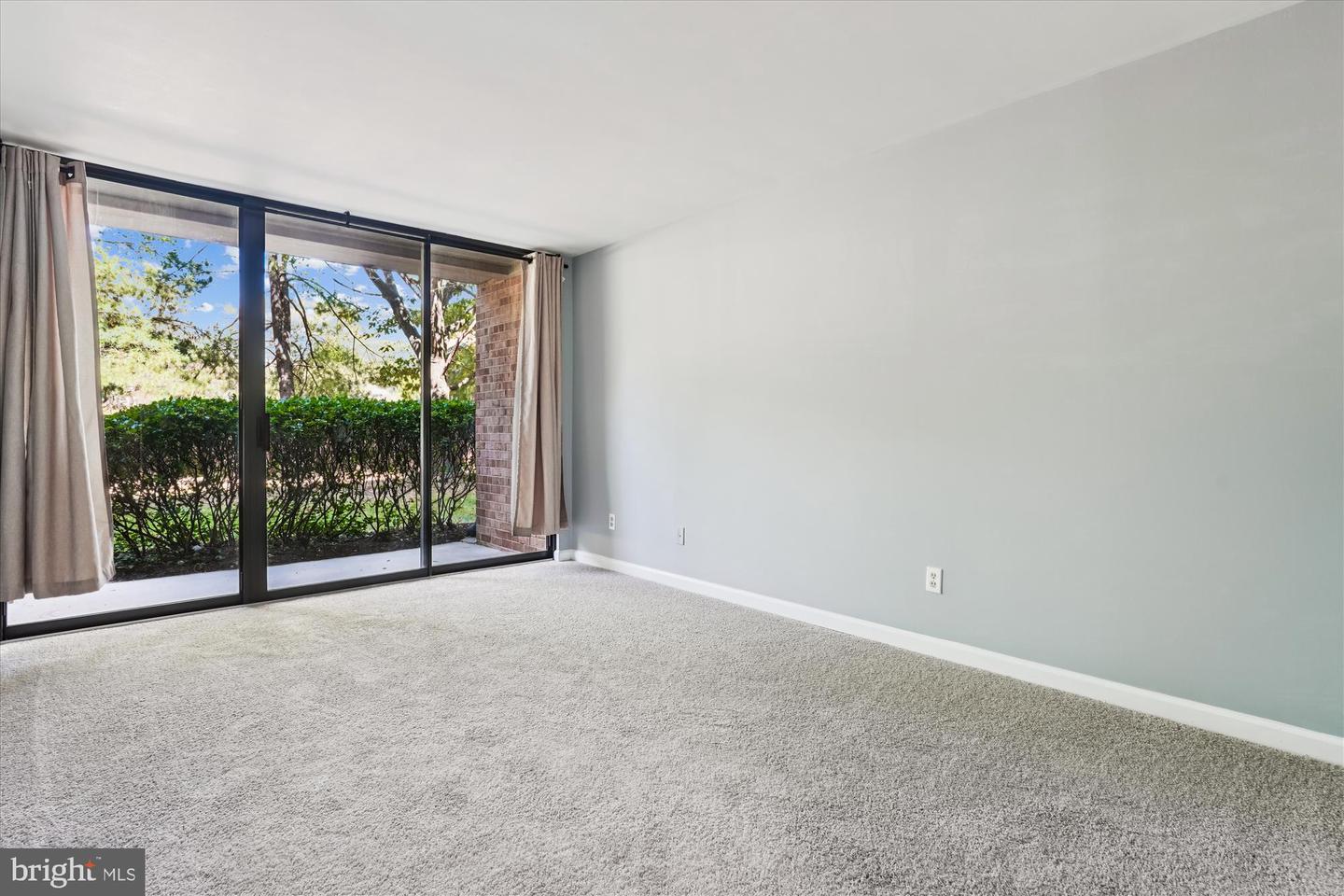 527 N ARMISTEAD ST #T3, ALEXANDRIA, Virginia 22312, 1 Bedroom Bedrooms, ,1 BathroomBathrooms,Residential,For sale,527 N ARMISTEAD ST #T3,VAAX2048830 MLS # VAAX2048830