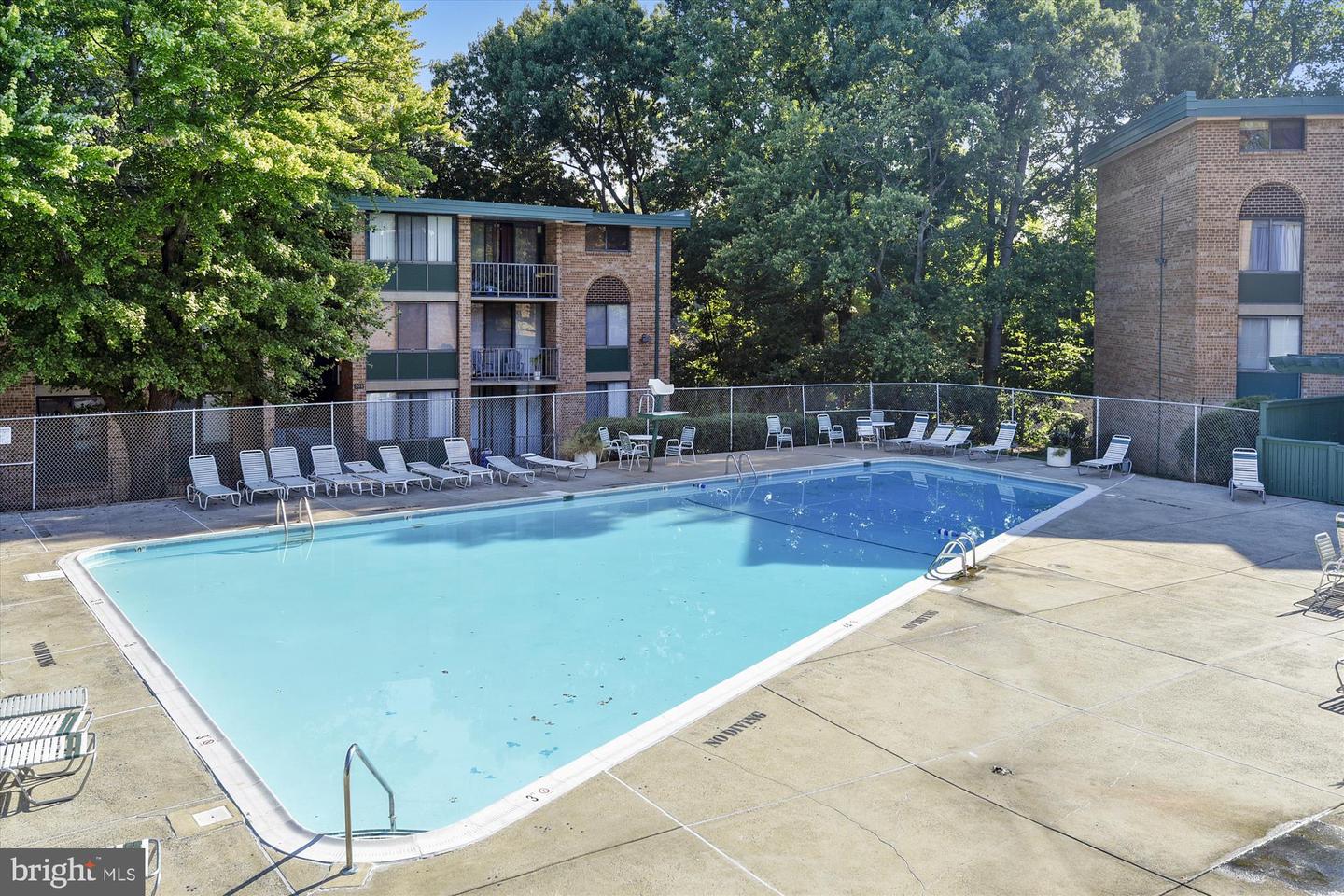 527 N ARMISTEAD ST #T3, ALEXANDRIA, Virginia 22312, 1 Bedroom Bedrooms, ,1 BathroomBathrooms,Residential,For sale,527 N ARMISTEAD ST #T3,VAAX2048830 MLS # VAAX2048830