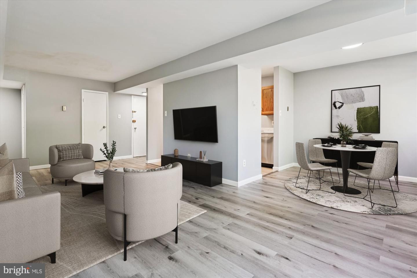 527 N ARMISTEAD ST #T3, ALEXANDRIA, Virginia 22312, 1 Bedroom Bedrooms, ,1 BathroomBathrooms,Residential,For sale,527 N ARMISTEAD ST #T3,VAAX2048830 MLS # VAAX2048830