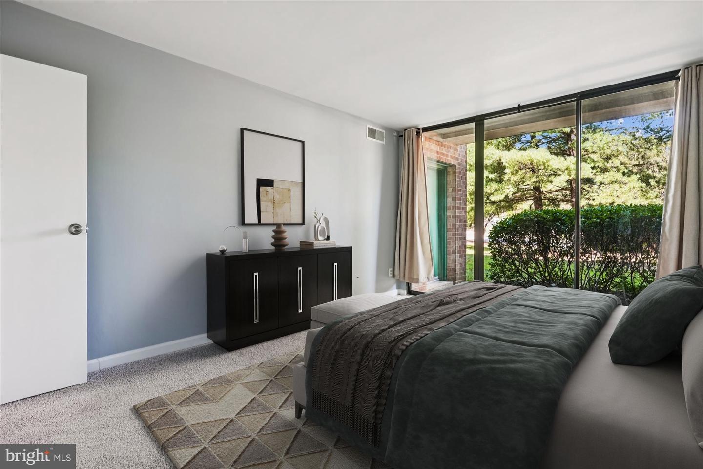 527 N ARMISTEAD ST #T3, ALEXANDRIA, Virginia 22312, 1 Bedroom Bedrooms, ,1 BathroomBathrooms,Residential,For sale,527 N ARMISTEAD ST #T3,VAAX2048830 MLS # VAAX2048830