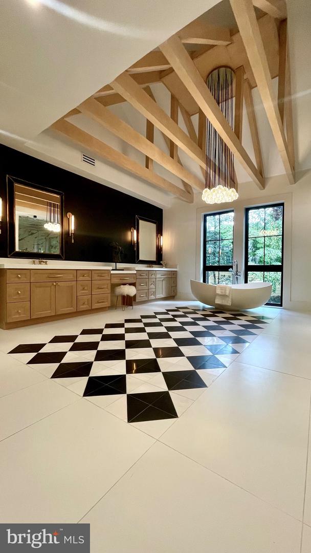 1441 WOODACRE DR, MCLEAN, Virginia 22101, 6 Bedrooms Bedrooms, ,6 BathroomsBathrooms,Residential,For sale,1441 WOODACRE DR,VAFX2262892 MLS # VAFX2262892